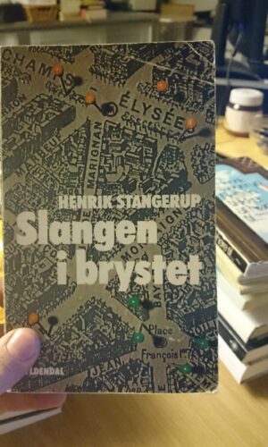 Slangen i Brystet - Henrik Stangerup