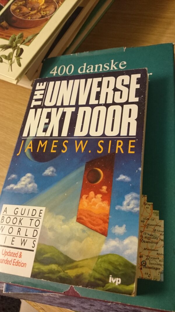 The Universe Next Door - James W. Sire