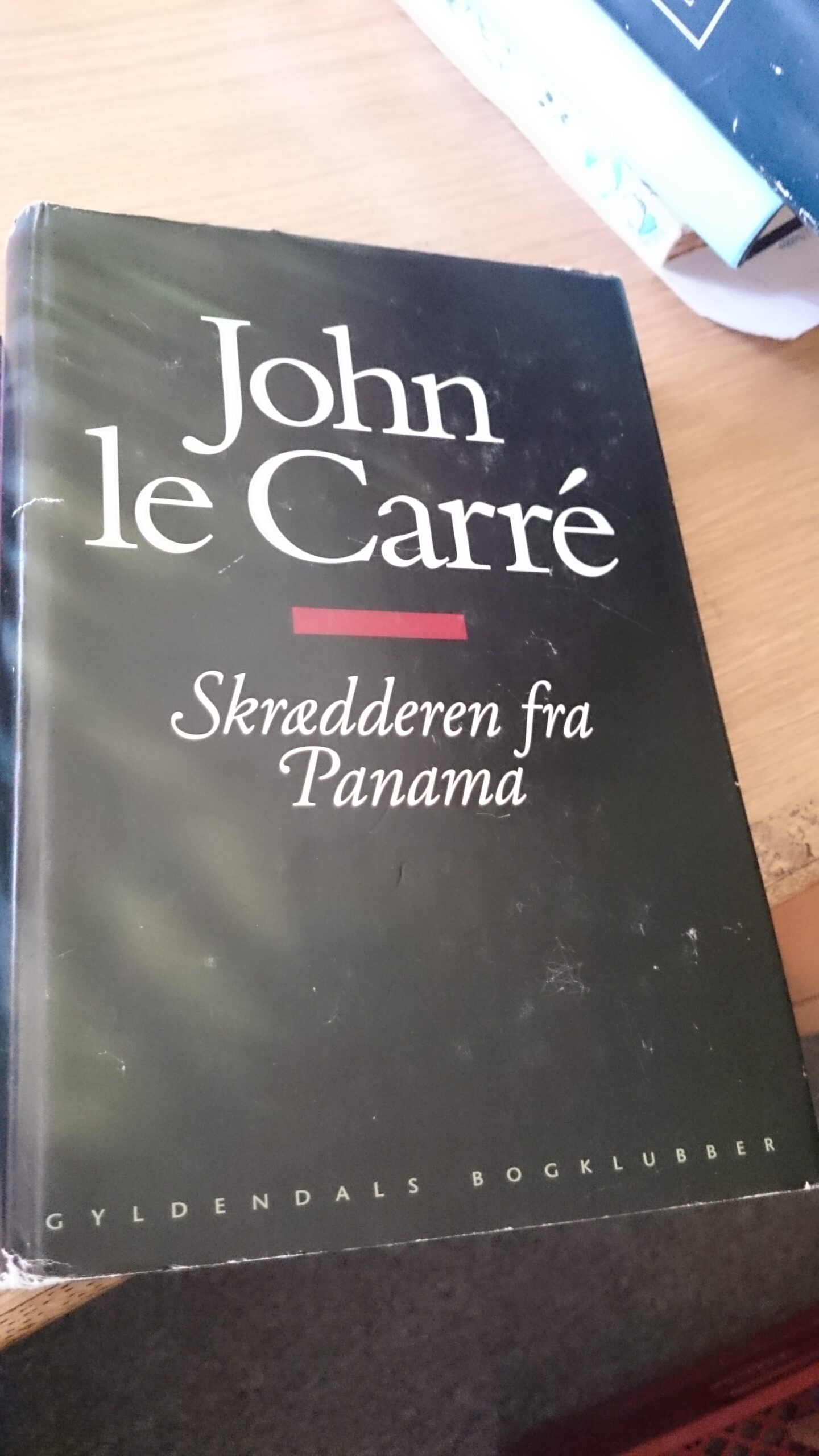 SKRÆDDEREN FRA PANAMA-JOHN LE CARRE