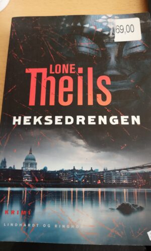 Lone Theils. Heksedrengen