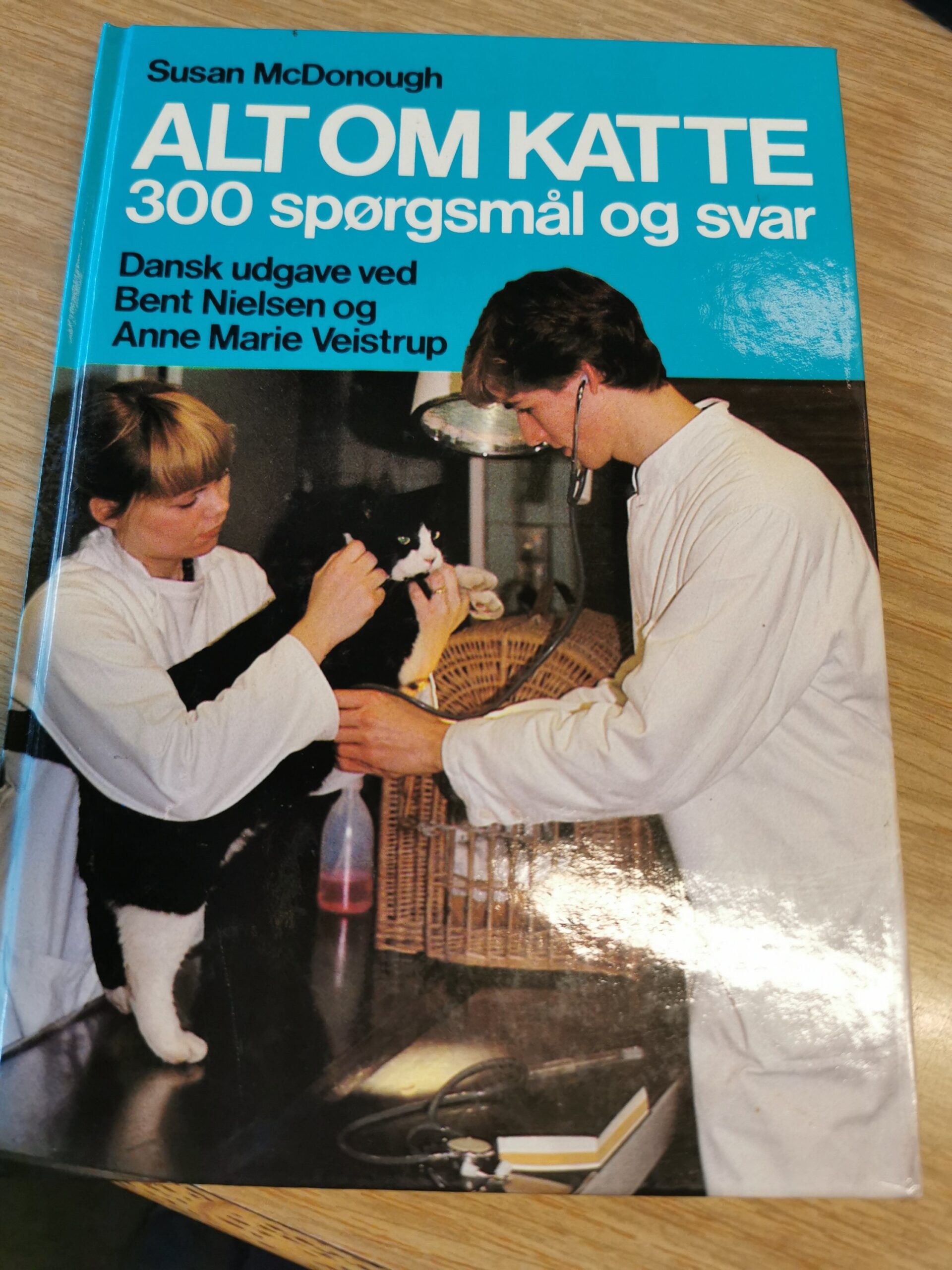 Susan McDonough: Alt om katte - 300 spørgsmål og svar