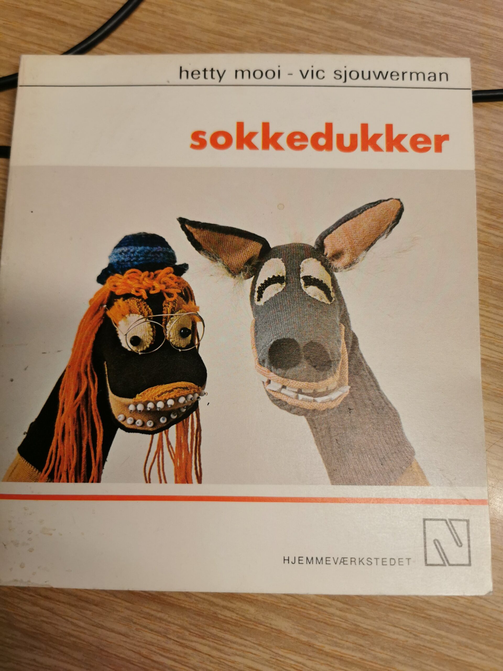 Hetty Mooi - Vic Sjouwerman: Sokkedukker
