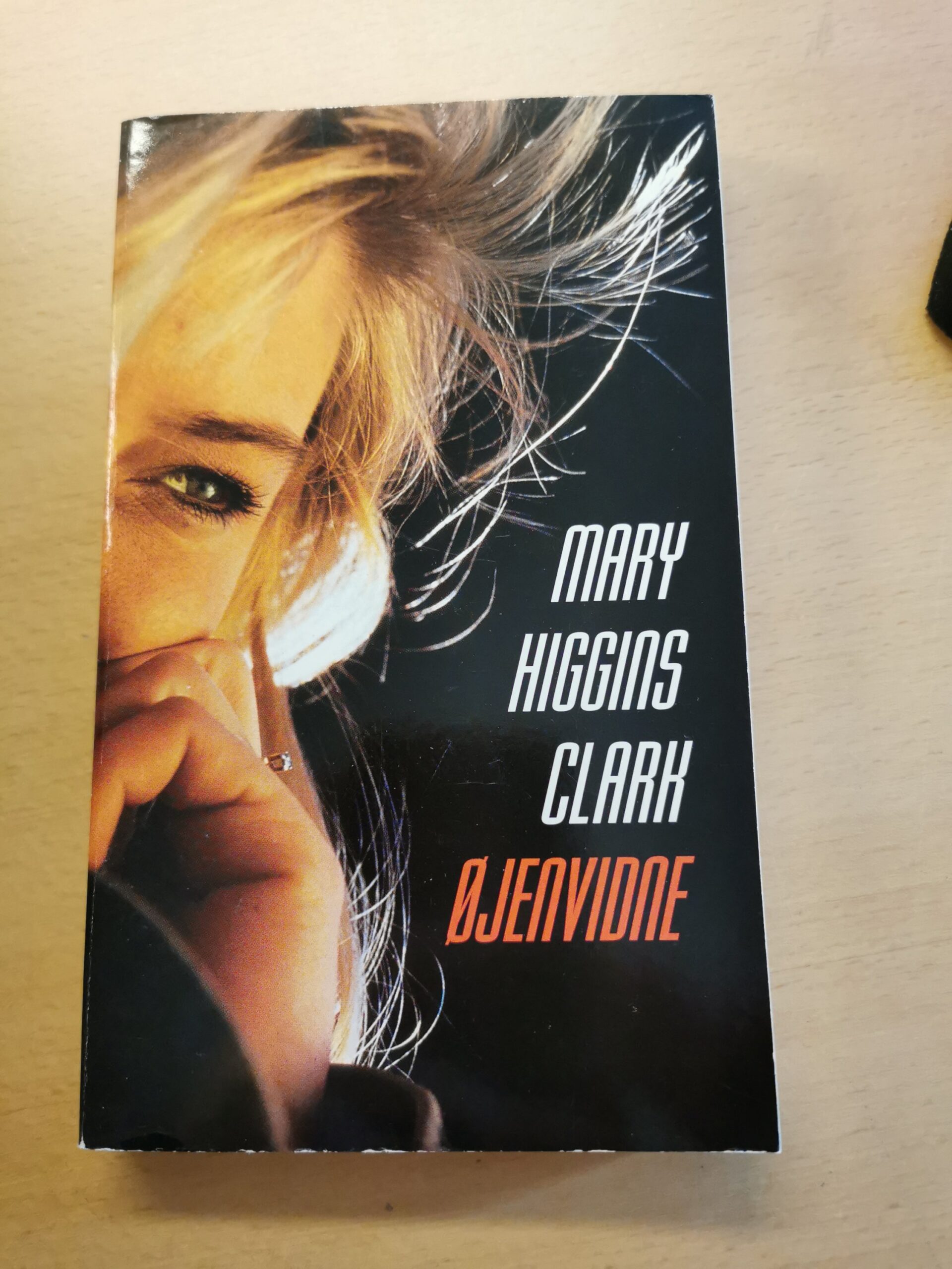 Øjenvidne. Af Mary Higgins Clark.