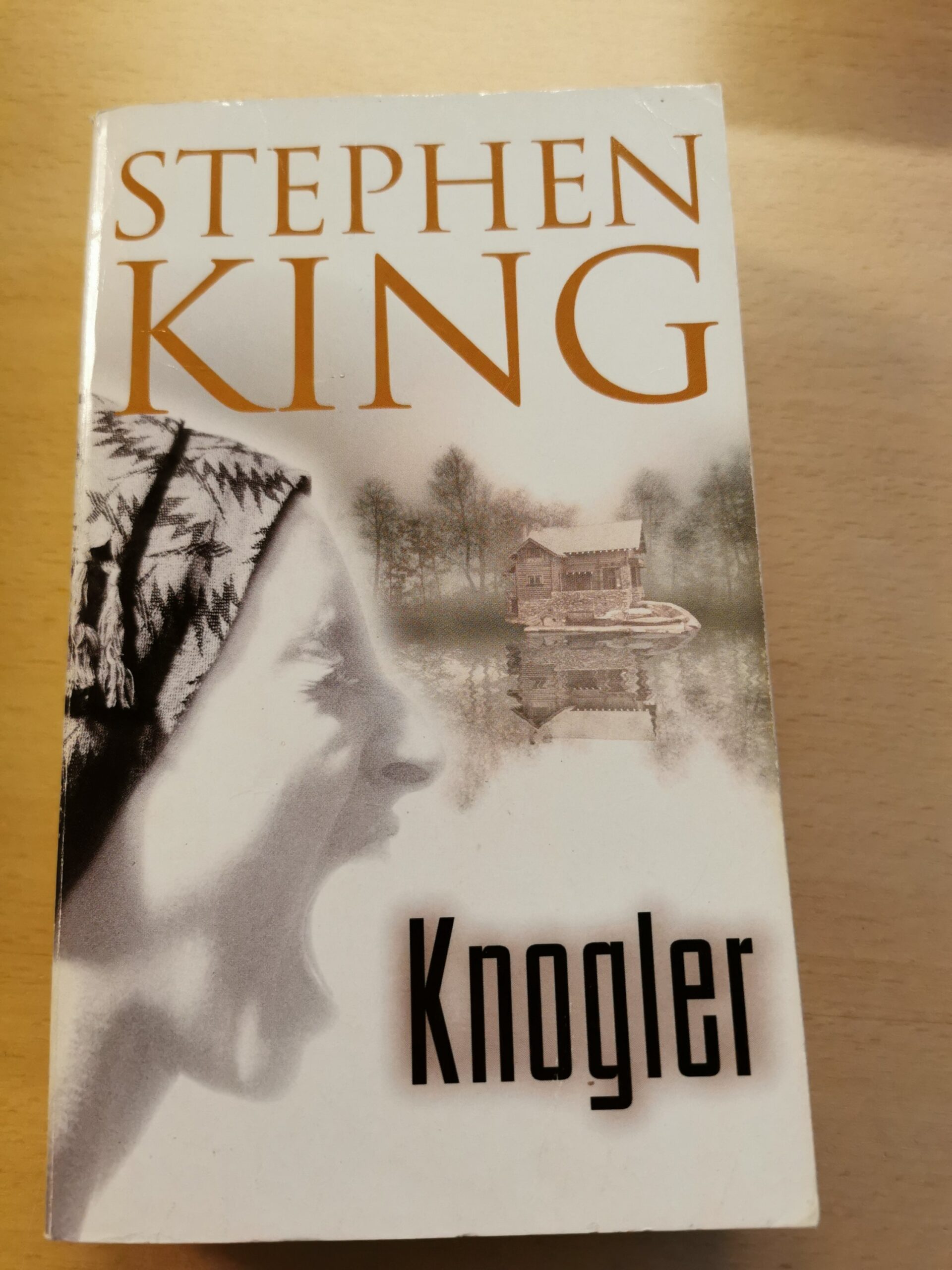 Knogler. Af Stephen King.