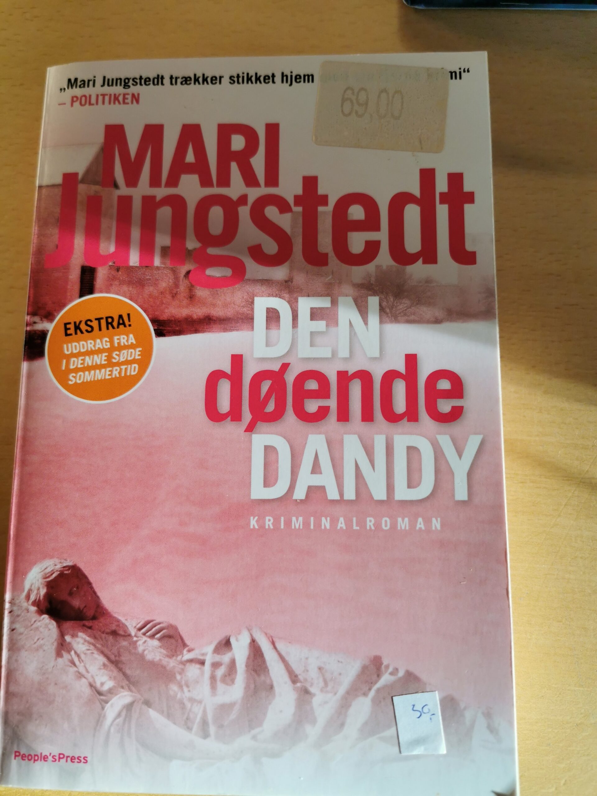 Den døende Dandy. Af Mari Jungstedt.