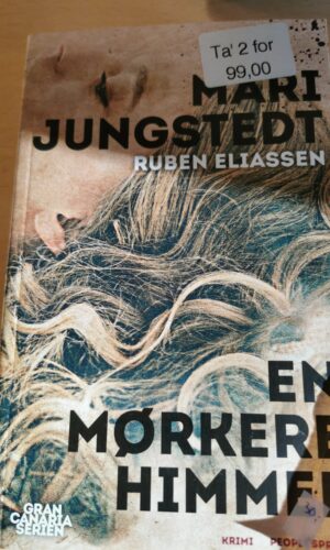 En mørkere himmel. Af Mari Jungstedt