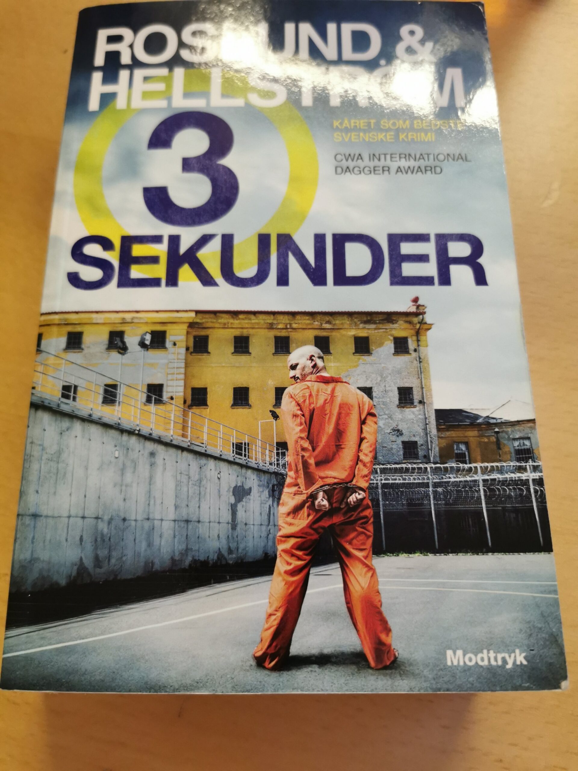 Roslund og Hellström: 3 minutter