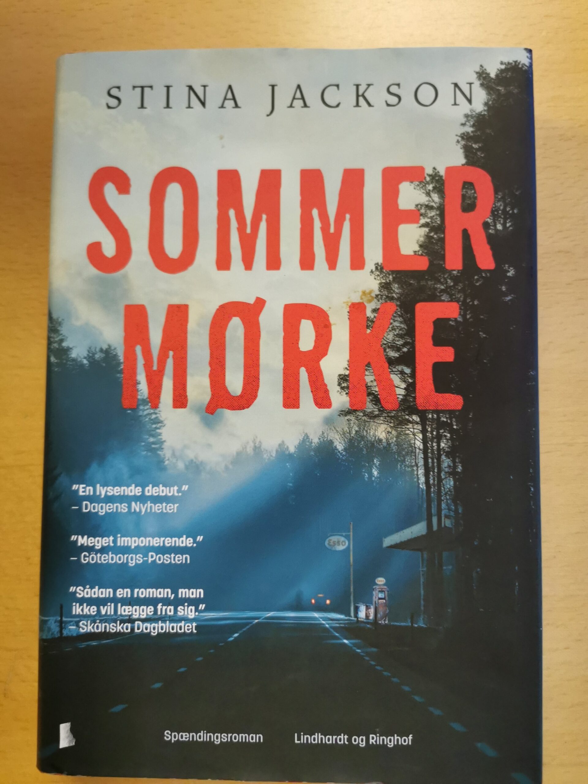 Sommer mørke , Stina Jackson