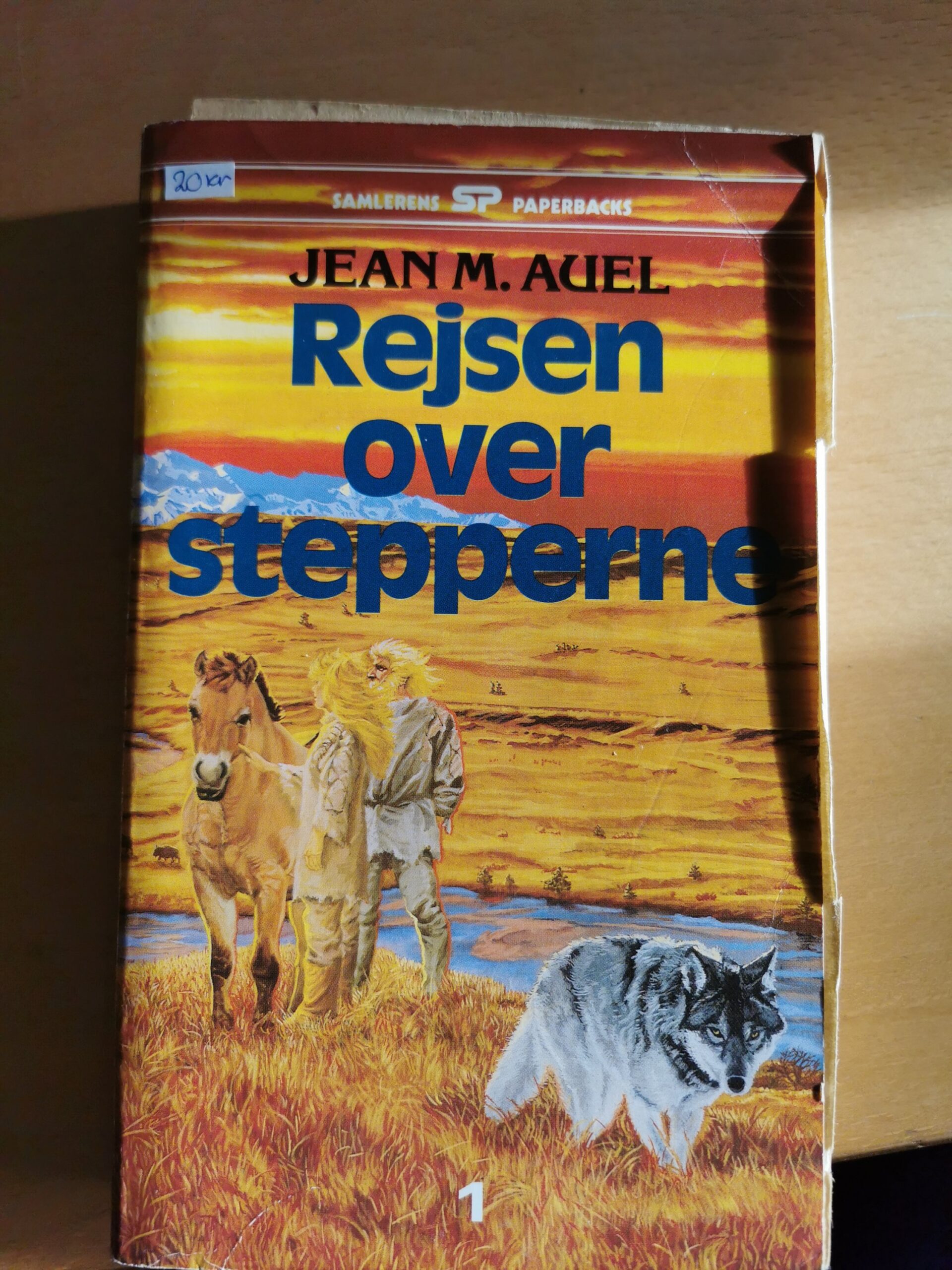 Rejsen over stepperne 1, Jean M. Auel