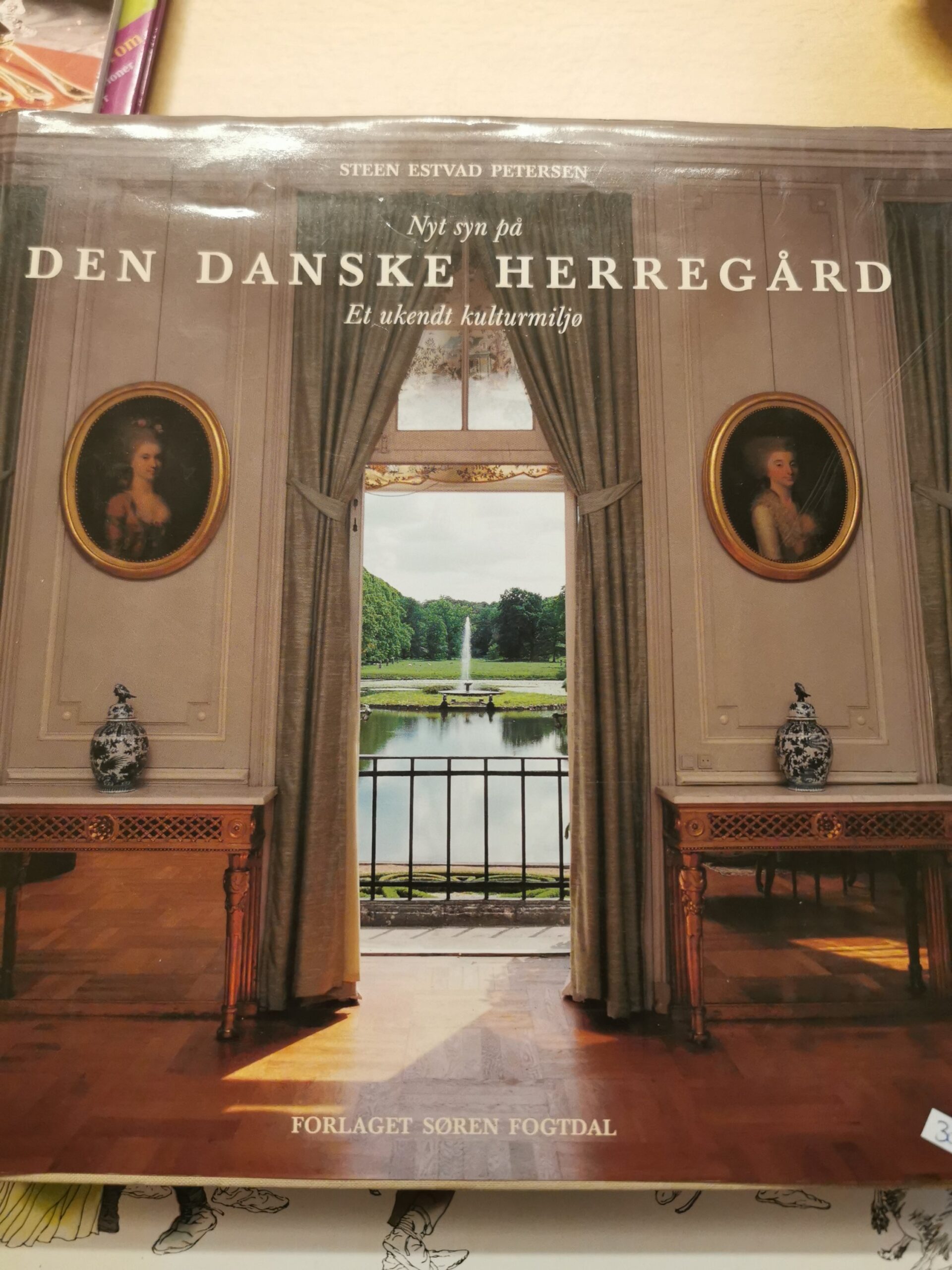Steen Estvad Petersen - Den danske herregård