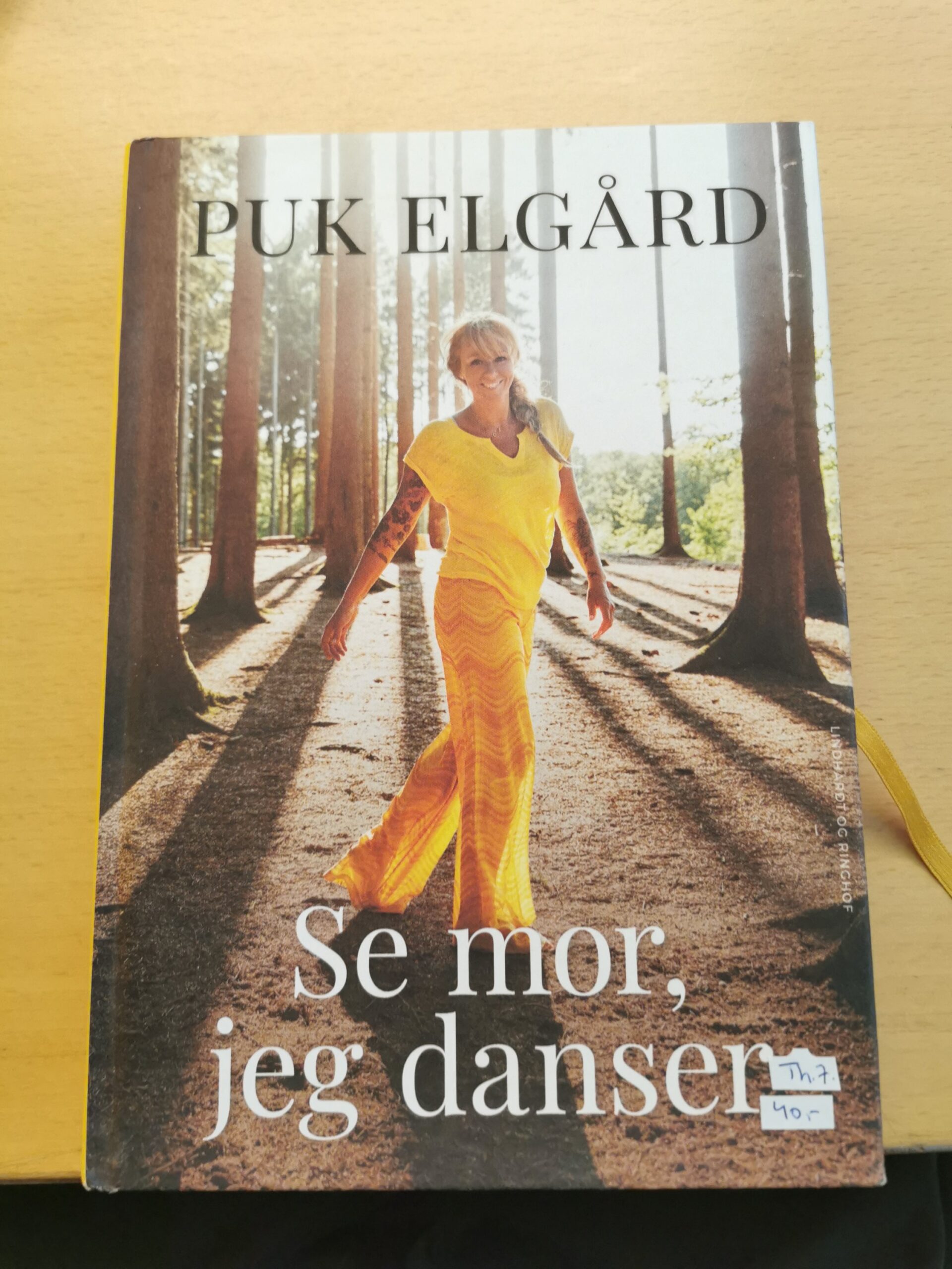 se mor jeg danser - puk elgård