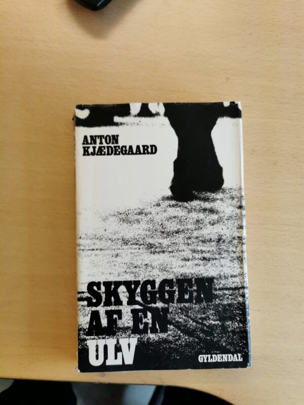 Skyggen af en ulv.