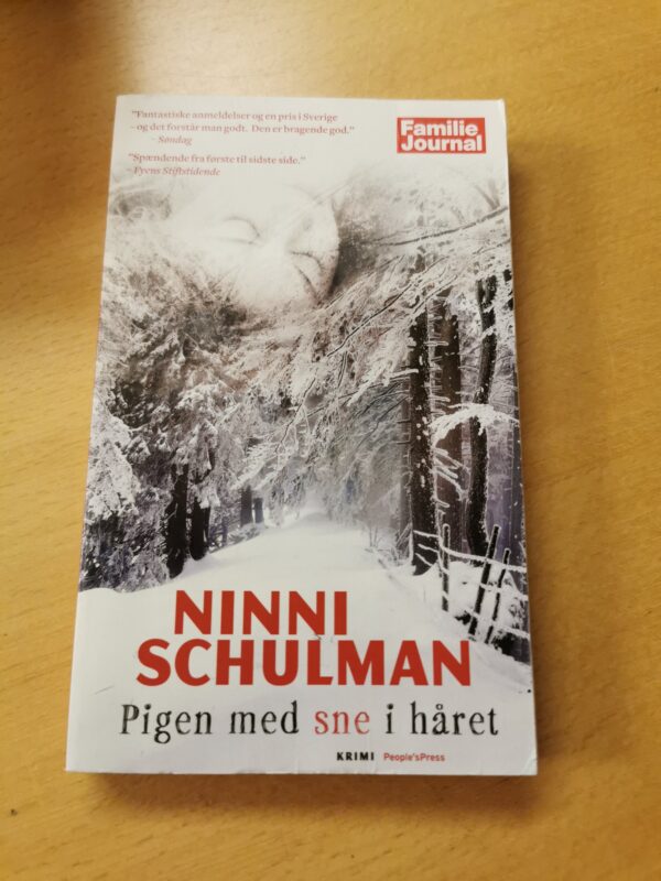 Pigen med sne i håret - Nini Schulman