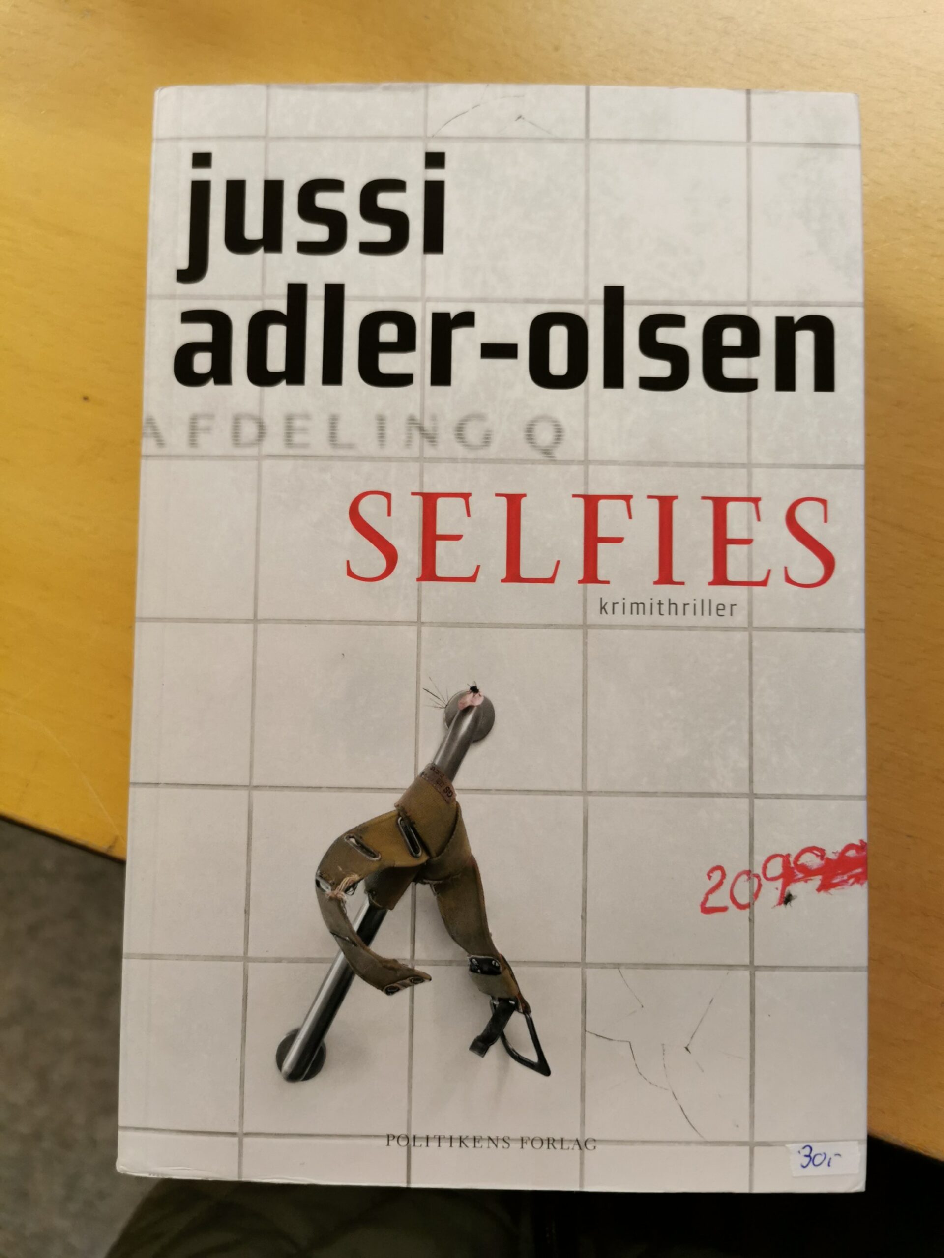 Selfies - Jussi Adler-Olsen - 7. Bog i afdeling Q serien