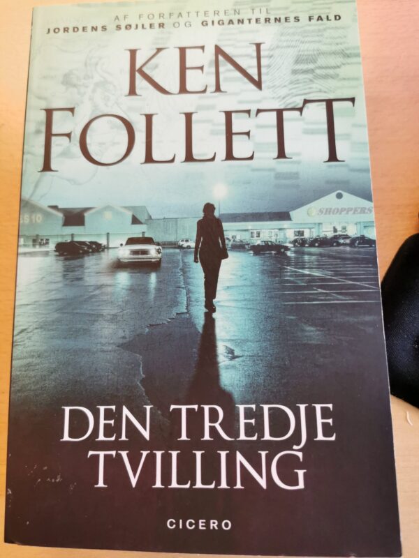 Den tredje tvilling - Ken Follett