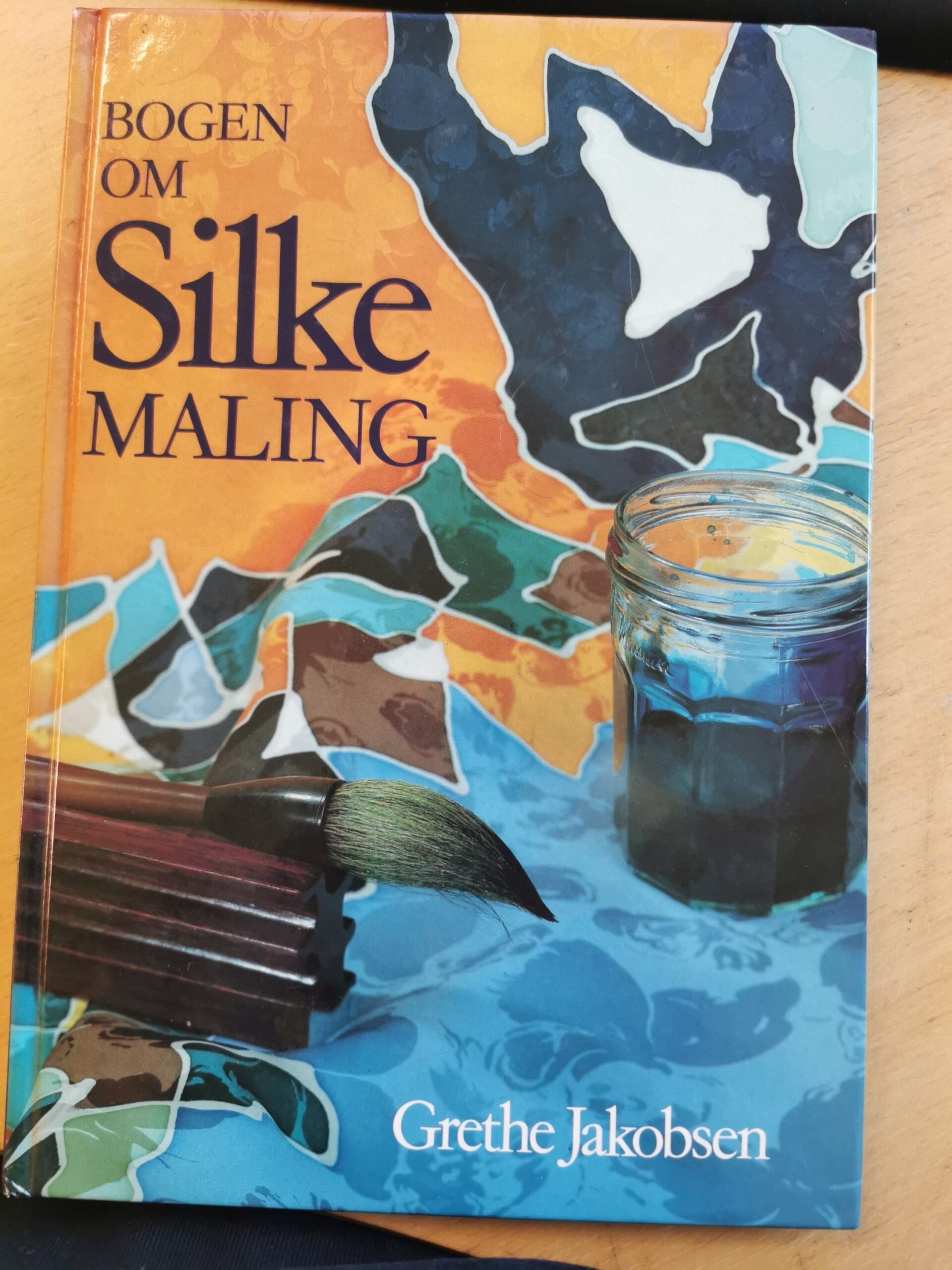 Bogen om silke maling - Grethe Jakobseb