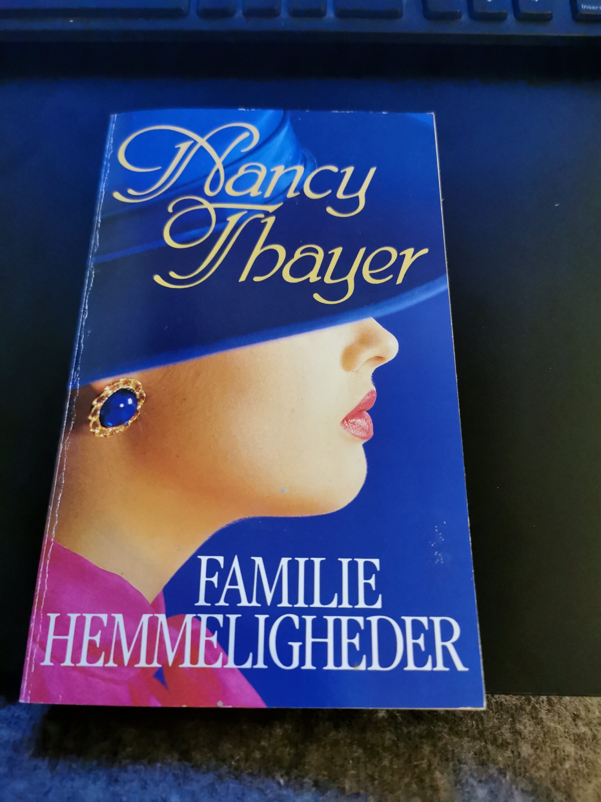 Familie hemmeligheder - Nancy Thayer