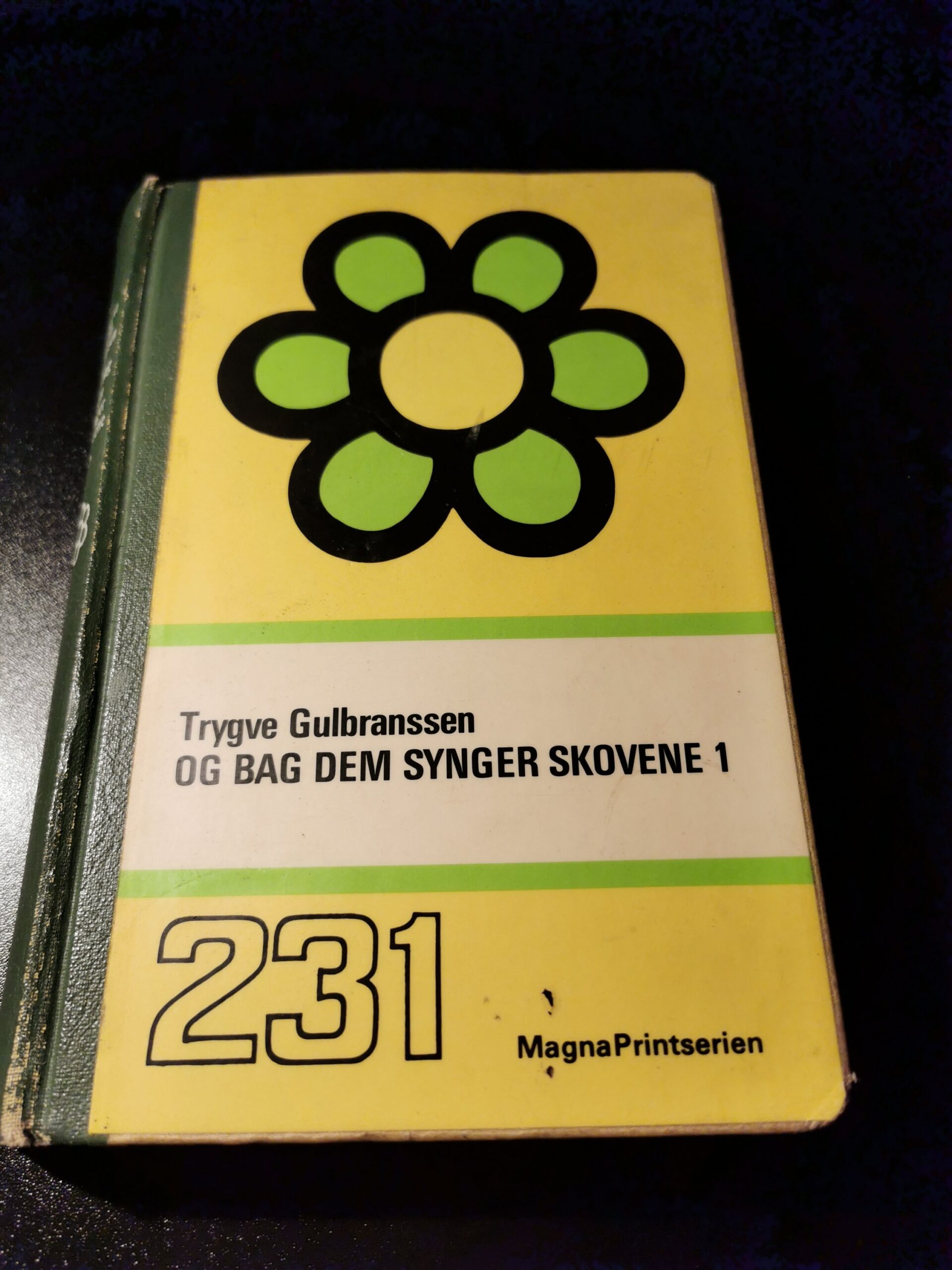 Og bag dem synger skovene 1 - Trygve Gulbranssen