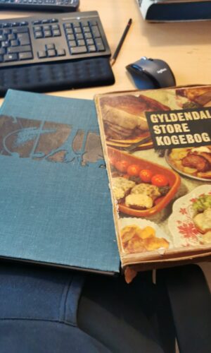 Gyldendals store kogebog - Lademann
