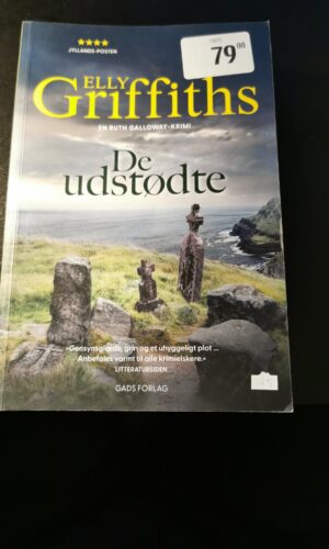 De udstødte, Elly Griffiths