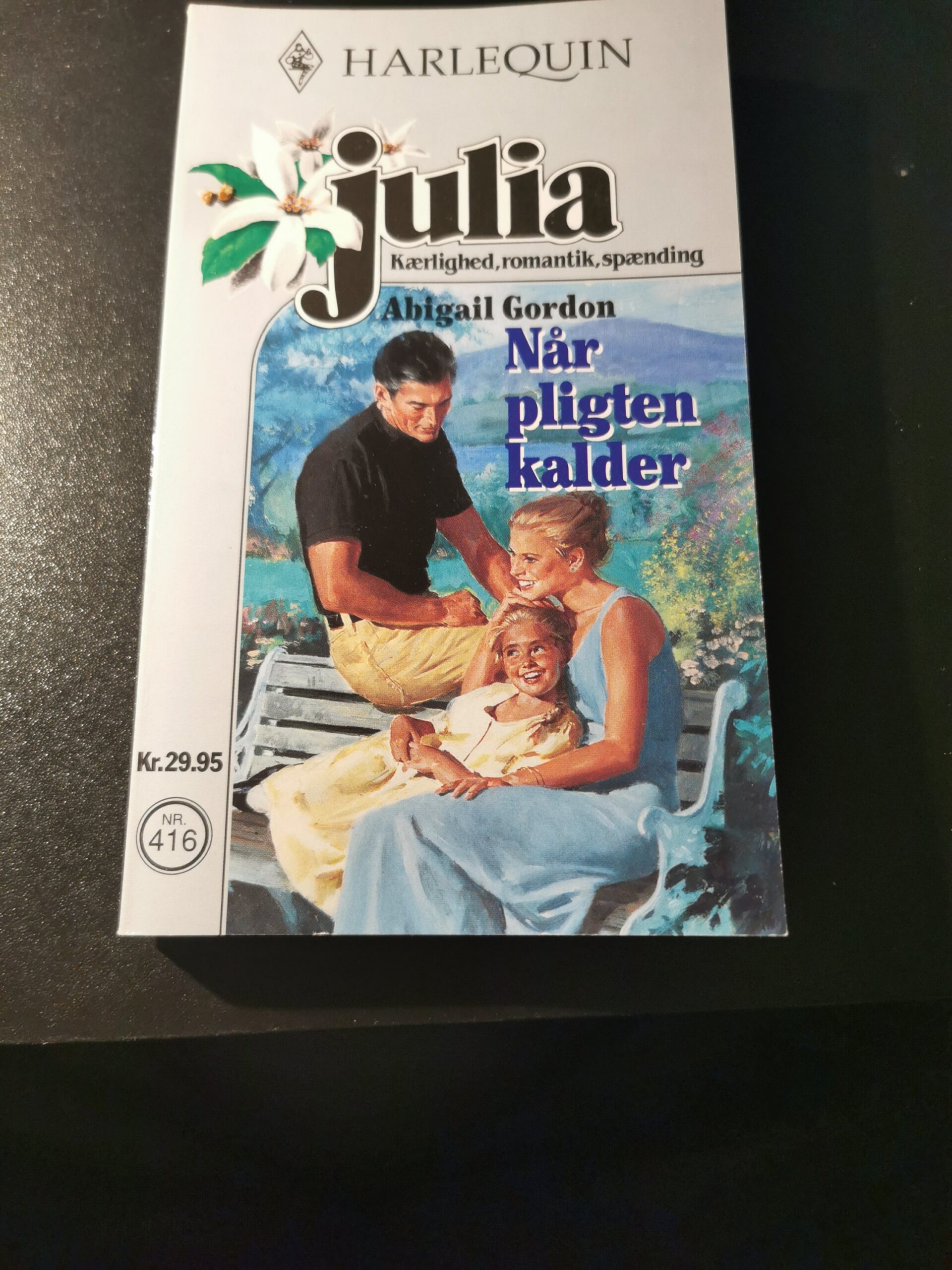 Når pligten kalder, Abigail Gordon, Harlequin, Julia, nr. 416/2000