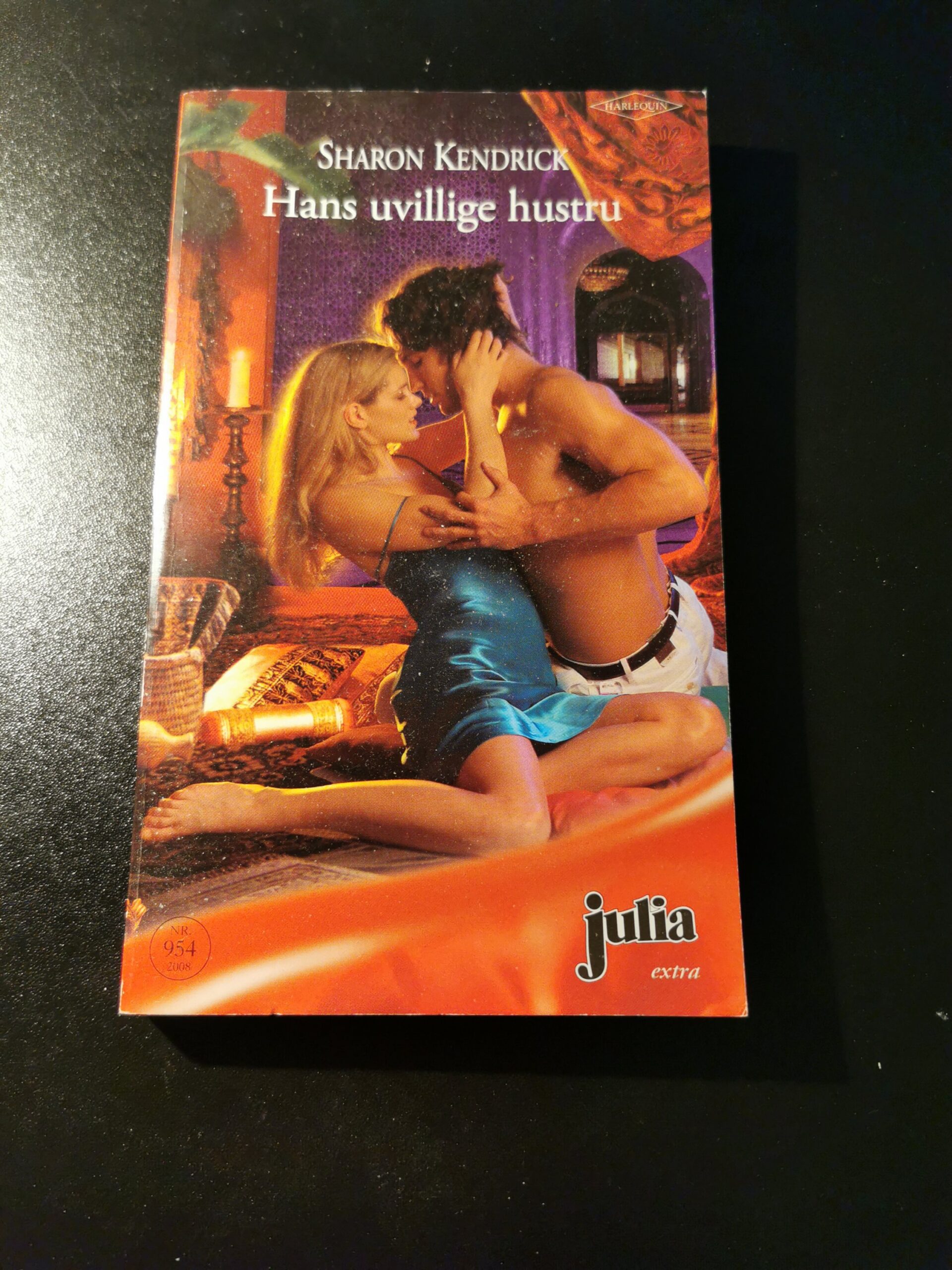 Hans uvillige hustru, Sharon Kindrick, Julia, Harlequin, Nr 954/2008