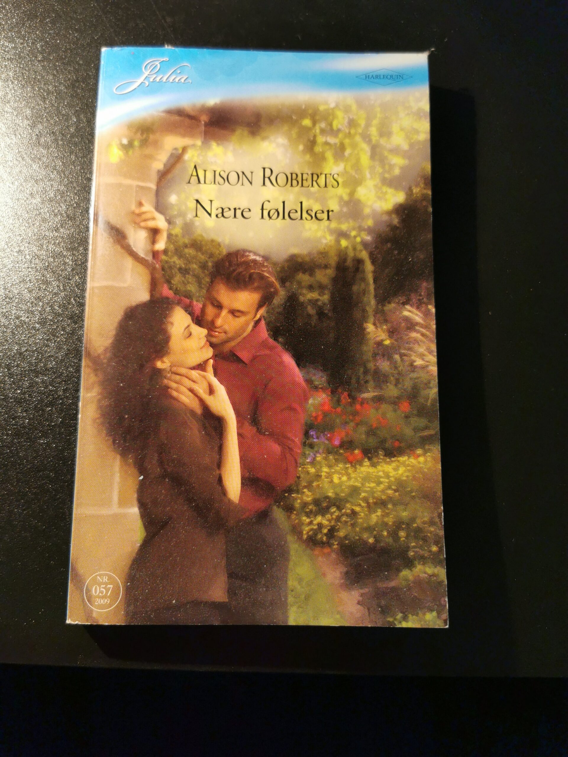 Nære følelser, Alison Roberts, Julia, Harlequin, Nr 057/2009