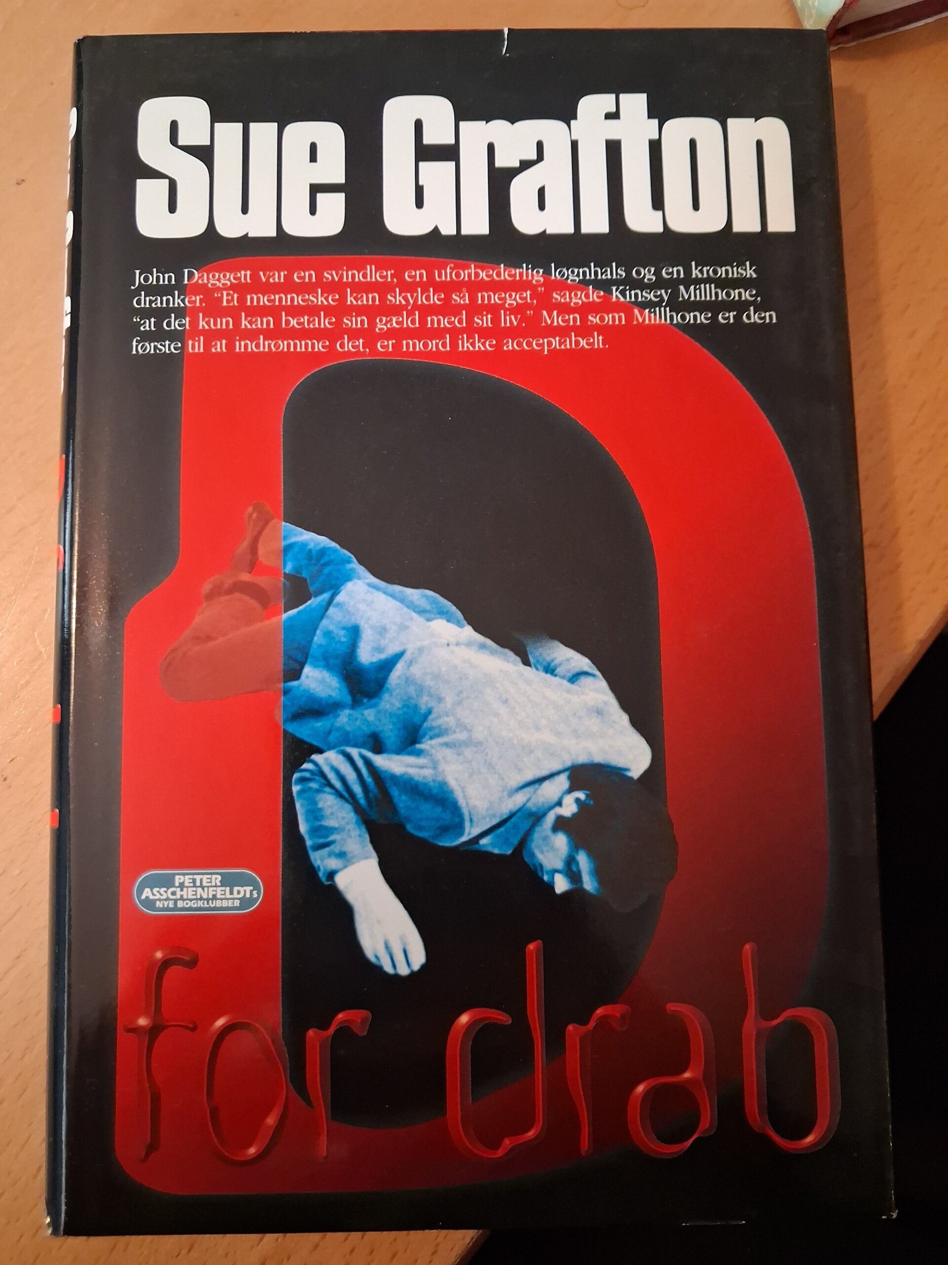 D for drab - Sue Grafton