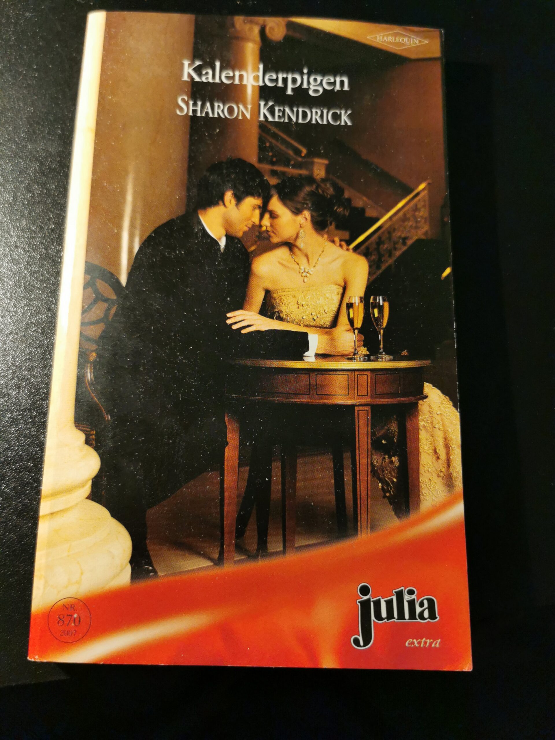Kalenderpigen - Sharon Kendrick - Harlequin - Nr 870/2007