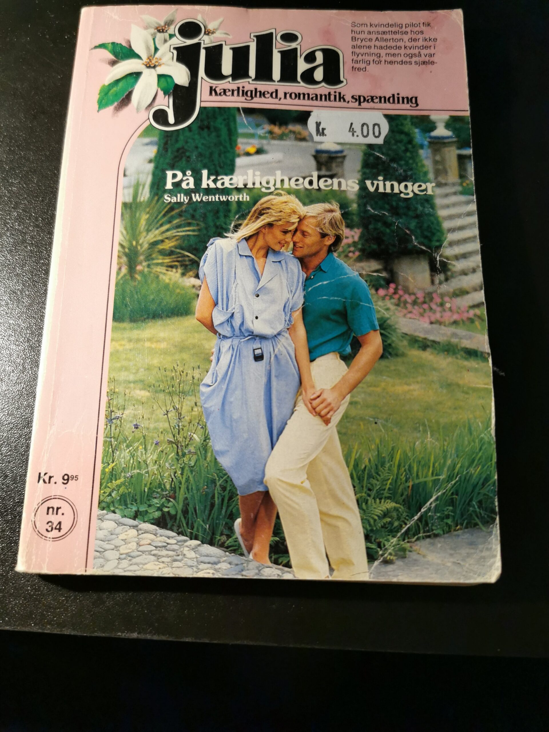 På kærlighedens vinger, Sally Wentworth, Julia, Nr. 34