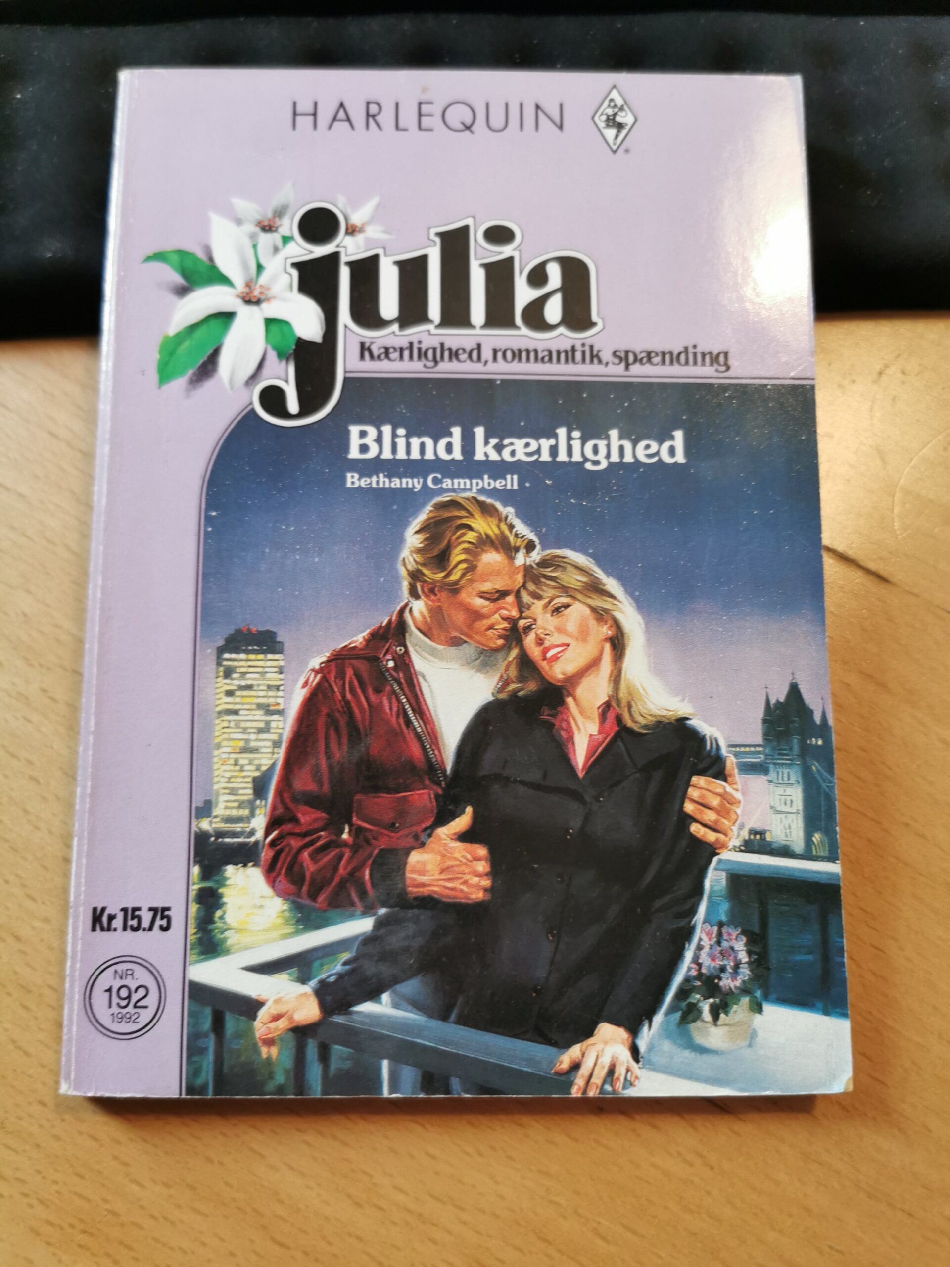 Blind kærlighed, Bethany Campbell, Julia, Nr. 192/1992