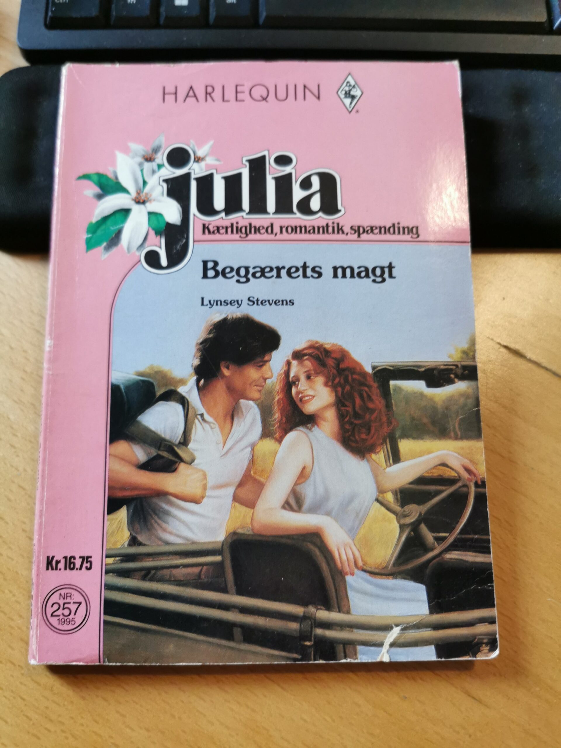 Begærets magt, Lynsey Stevens, Julia, Nr. 257/1995