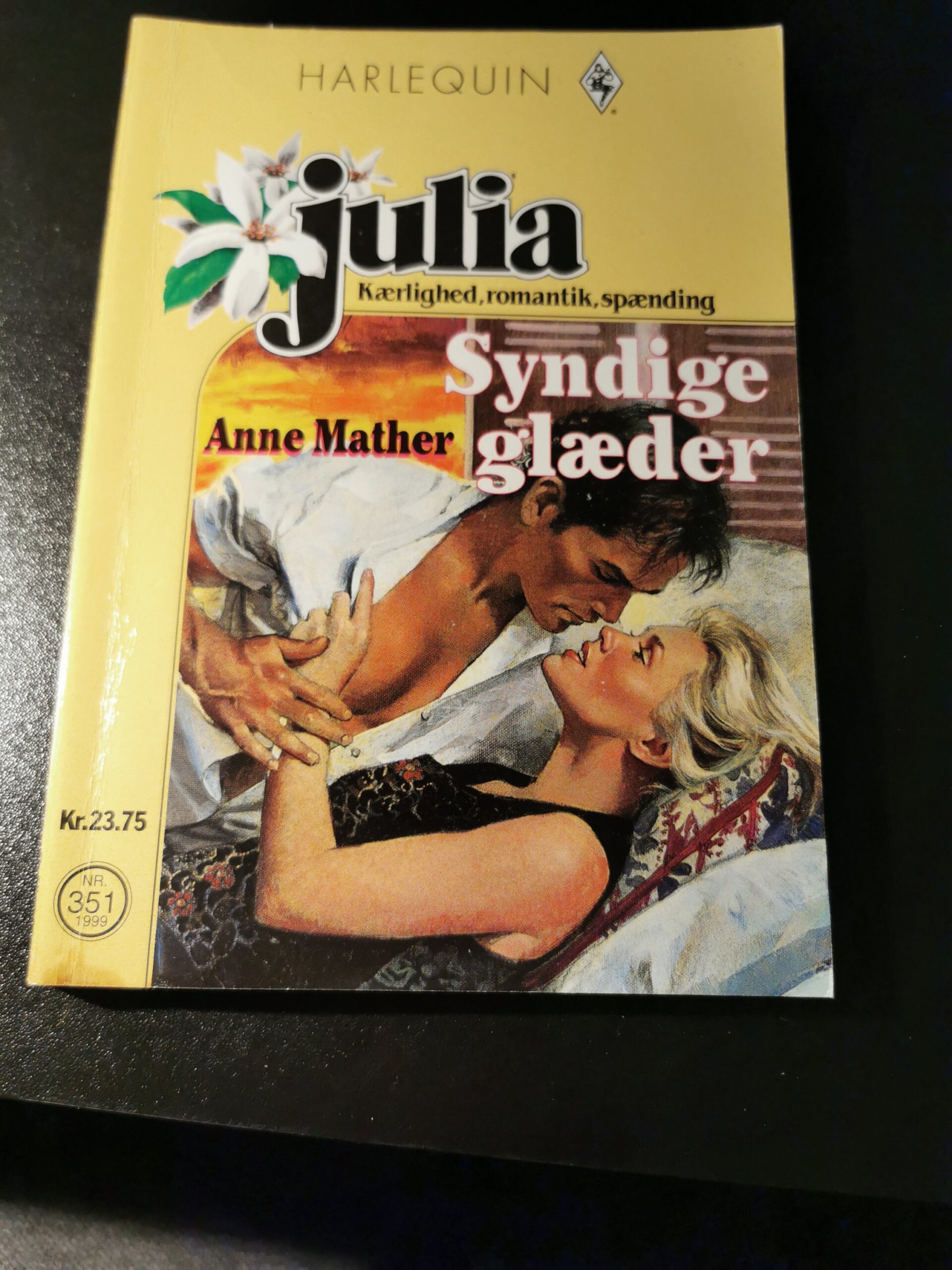 Syndige glæder, Anne Mather, Julia, HARLEQUIN, Nr. 351/1999