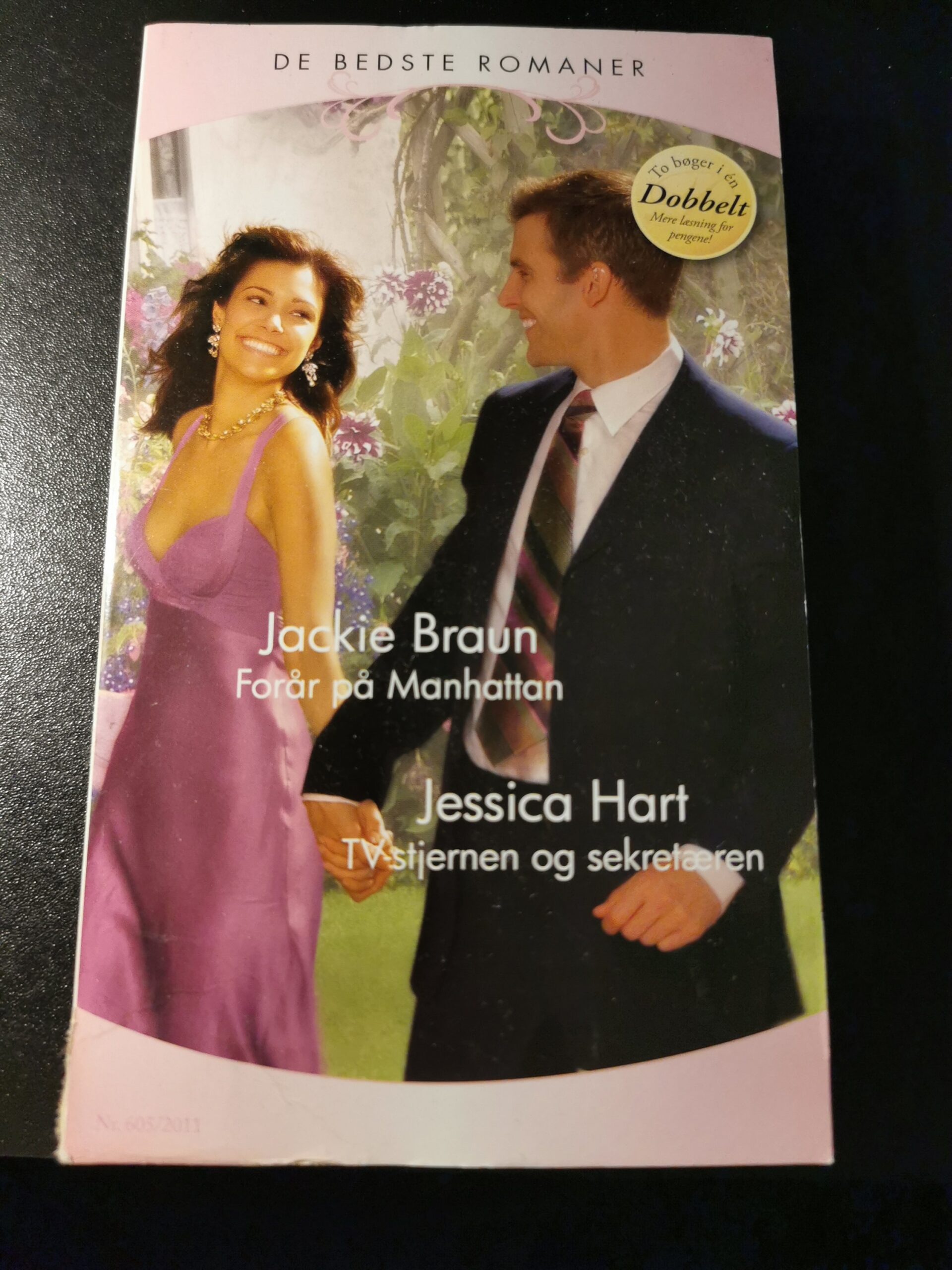 Forår på Manhatten, Jackie Braun, Tv stjernen og sekretæren, De bedste romaner, Nr 605