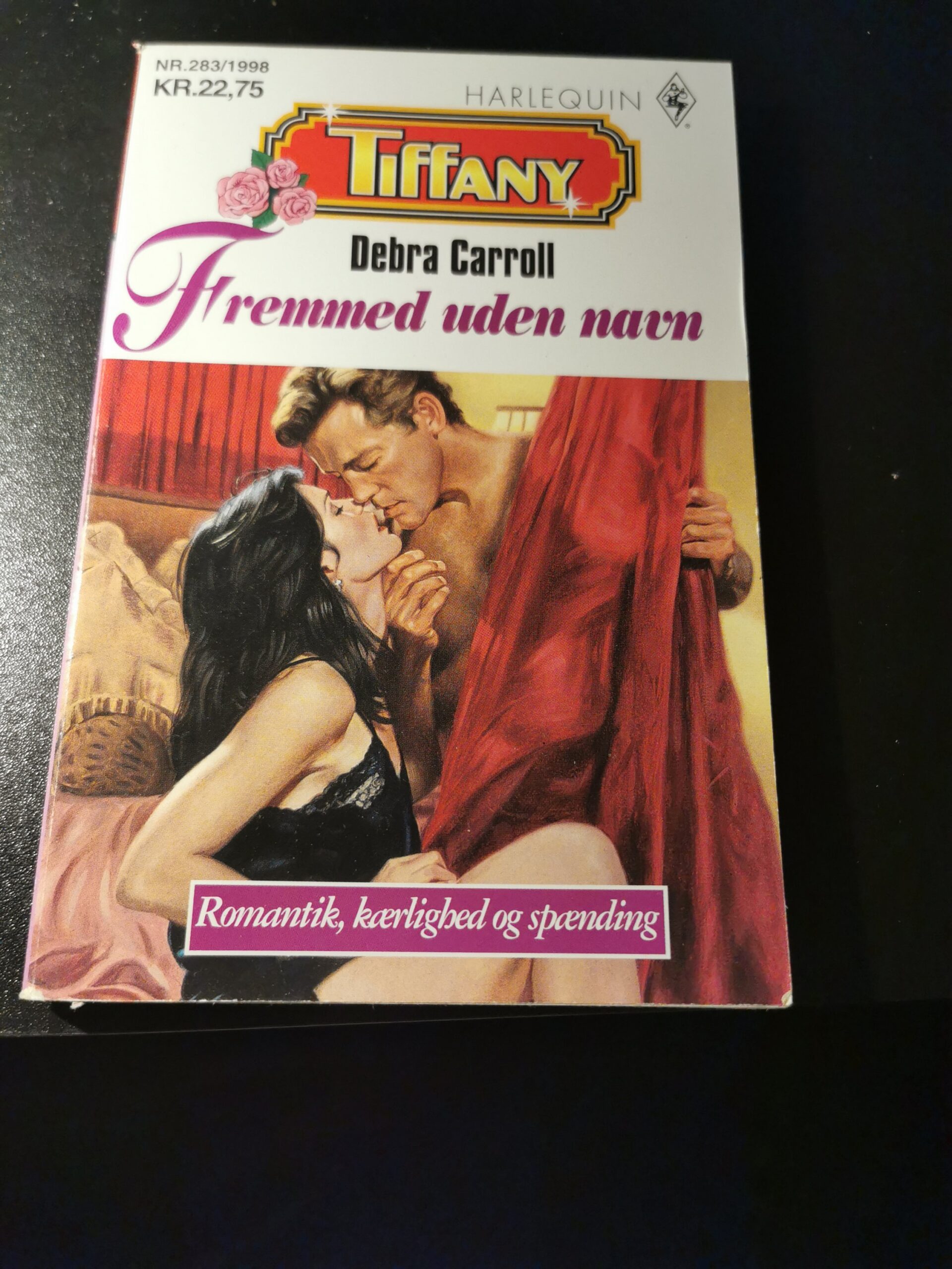 Fremmed uden navn, Debra Carroll, Tiffany, Harlequin, Nr 283/1998