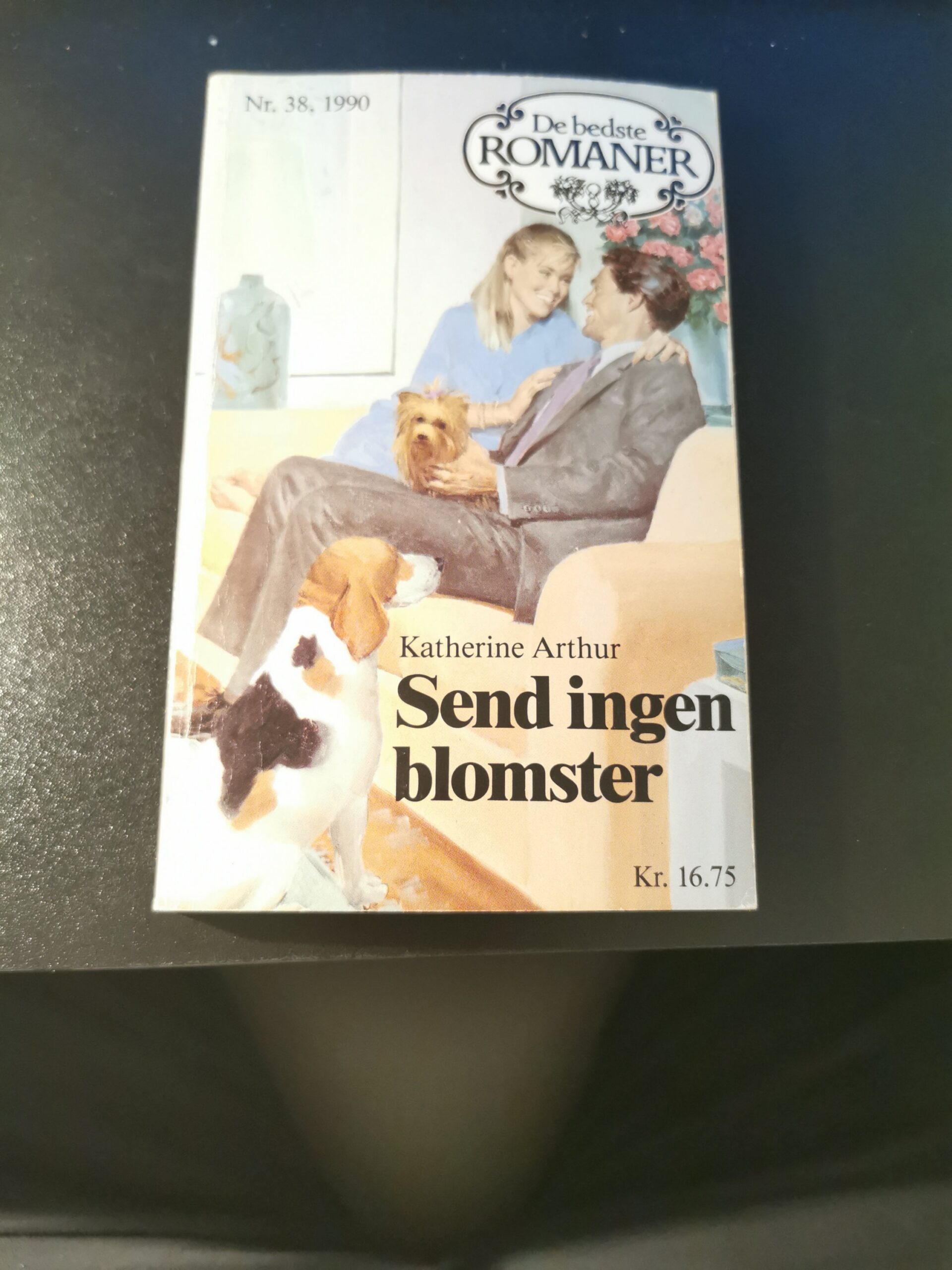 Send ingen blomster, Katherine Arthur, De bedste romaner, Nr 38/1990