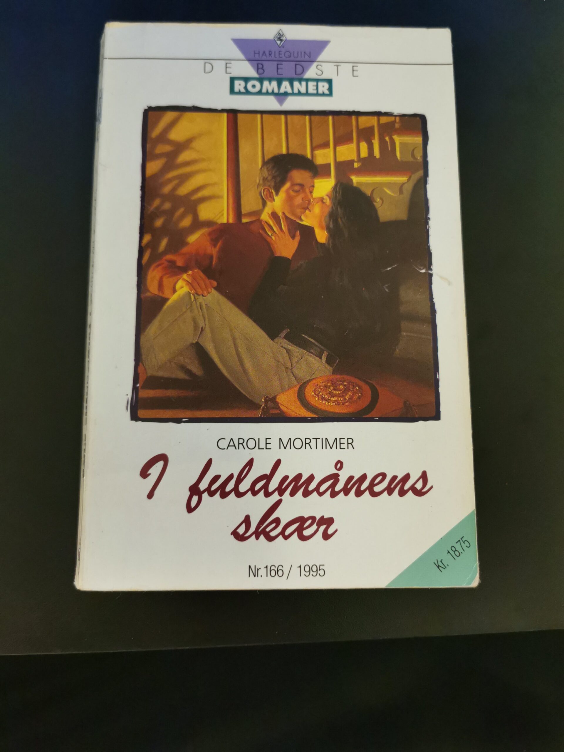 I fuldmånens skær, Caroline Mortimer, De bedste romaner, Nr 166/1995