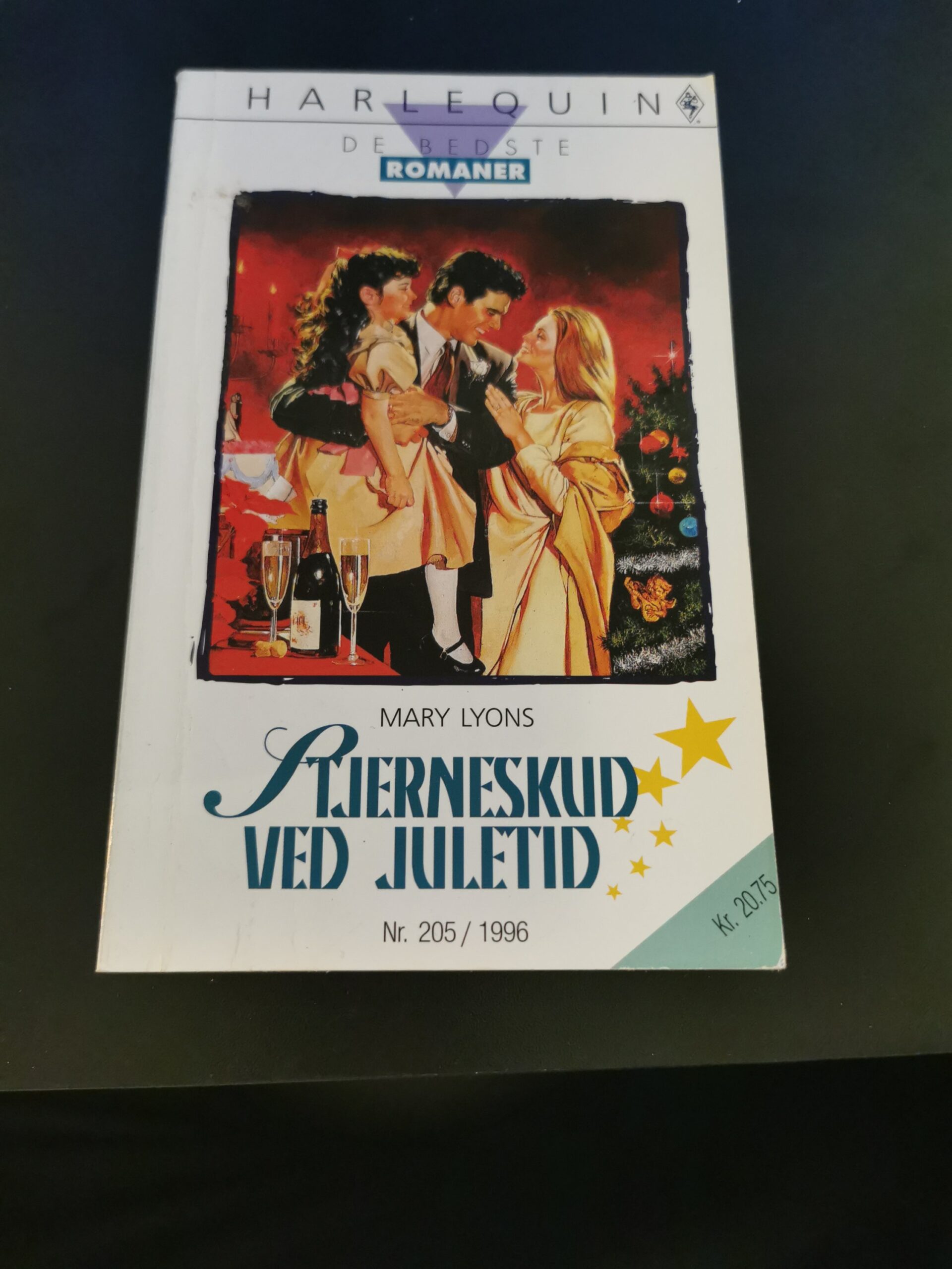 Stjerneskud ved juletid, Mary Lyons, De bedste romaner, Nr 205/1996