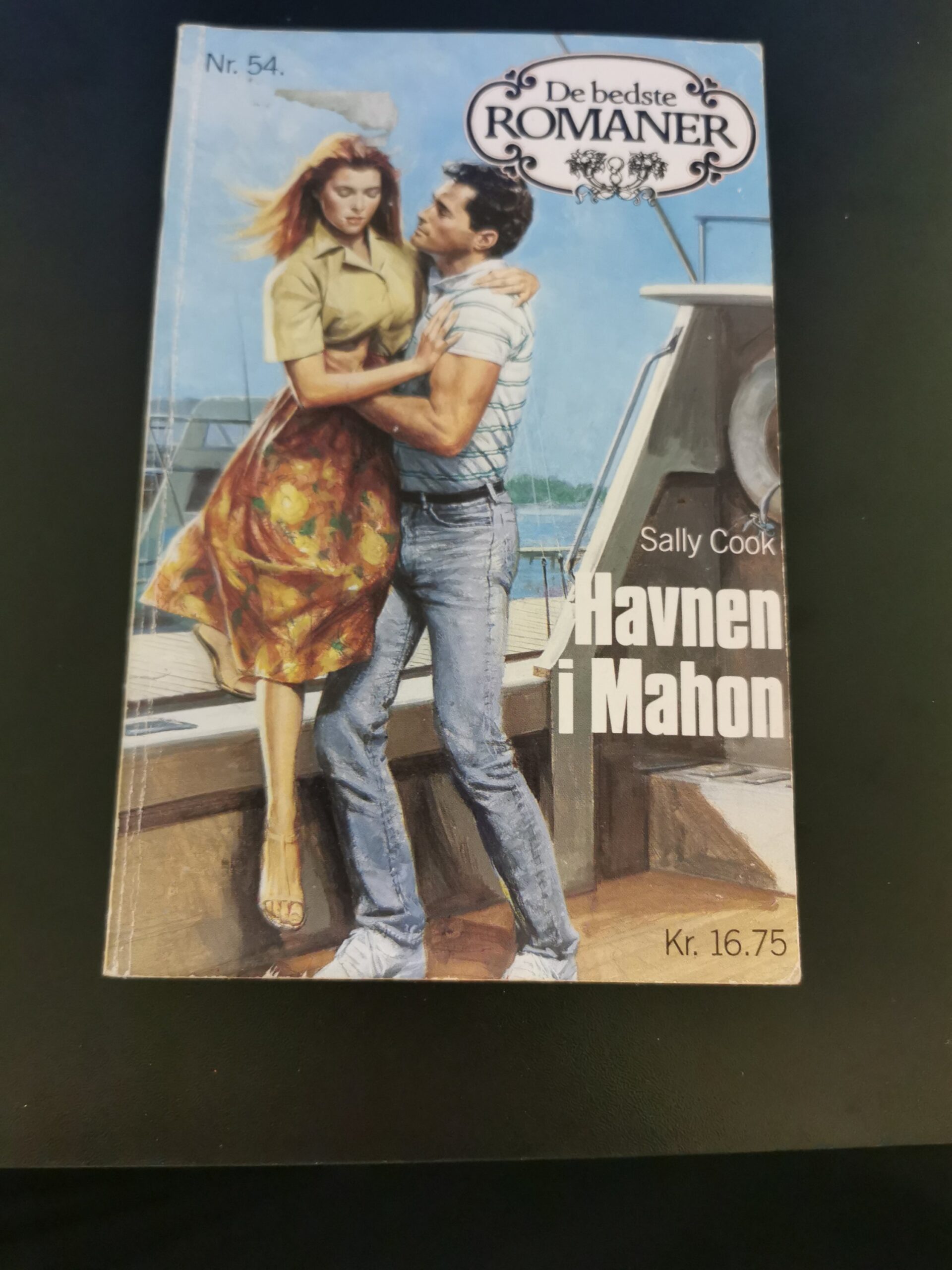 Havnen i Mahon, Sally Cook, De bedste romaner, Nr 54/1990