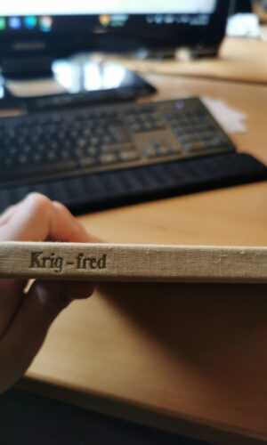 Krig - Fred, Piet von Deurs