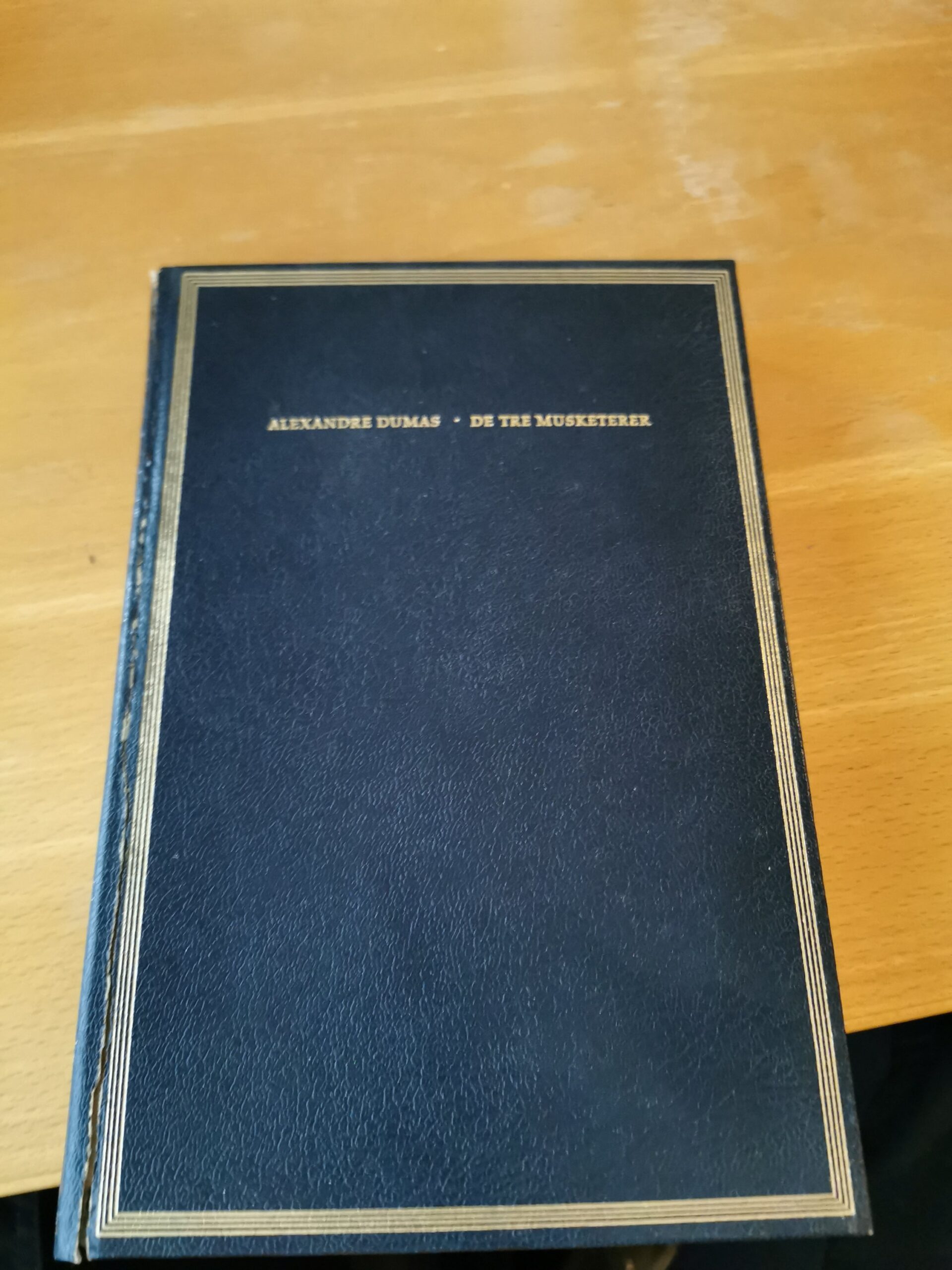 De tre musketerer - Alexandre Dumas