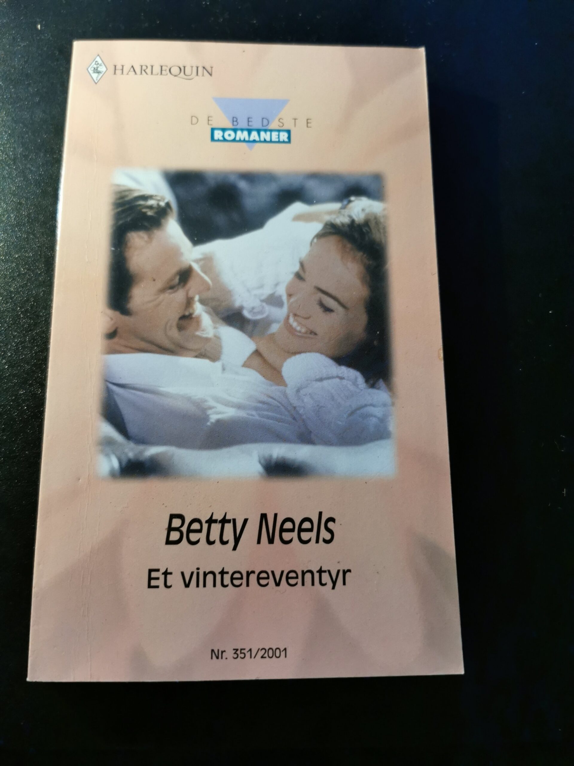 Et vintereventyr, Betty Neels, De bedste romaner, Harlequin, Nr. 351/2001