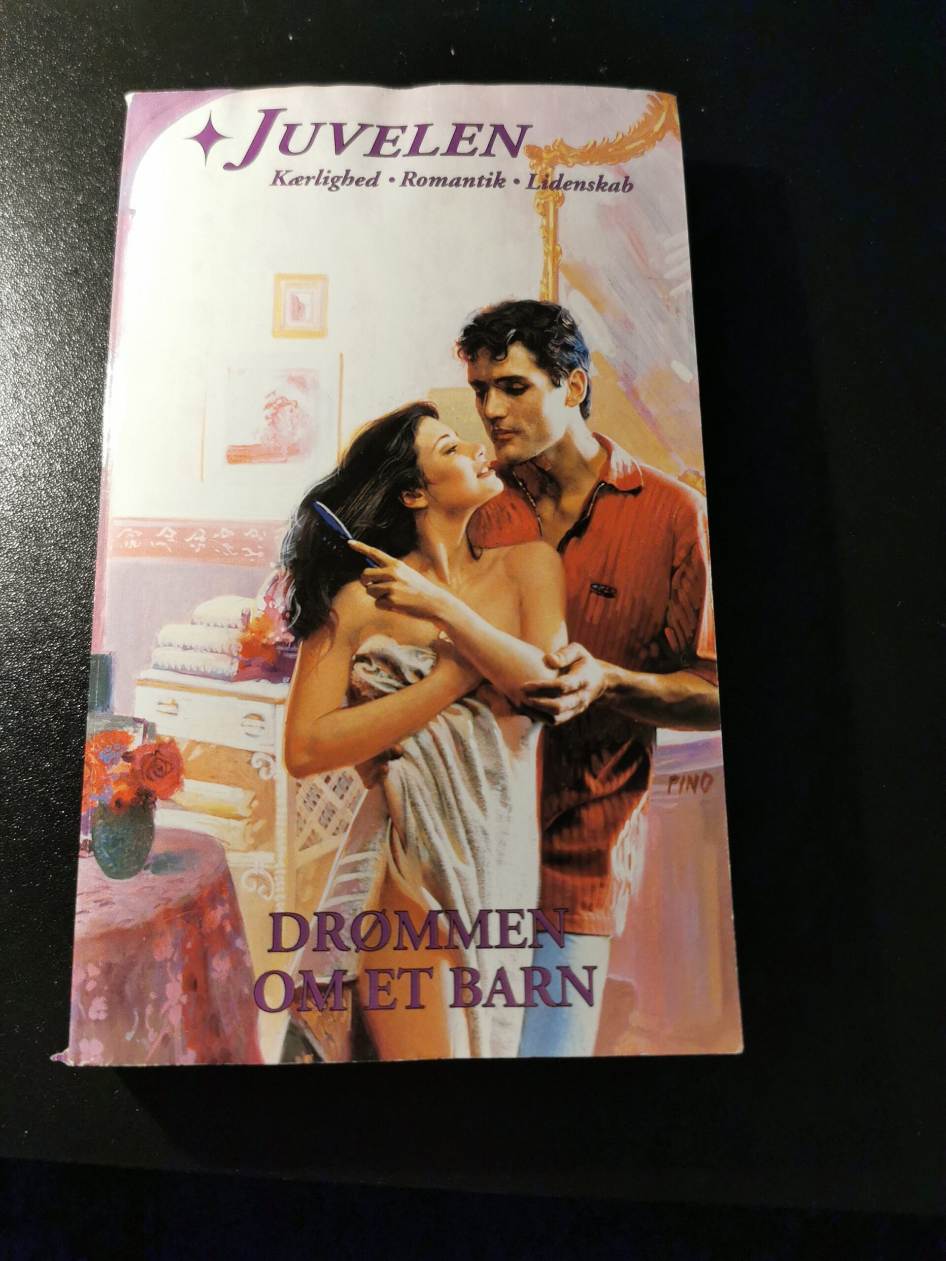Juvelen, Drømmen om et barn, Susanne Dye, Egmont Tempo A/S, Nr. 62