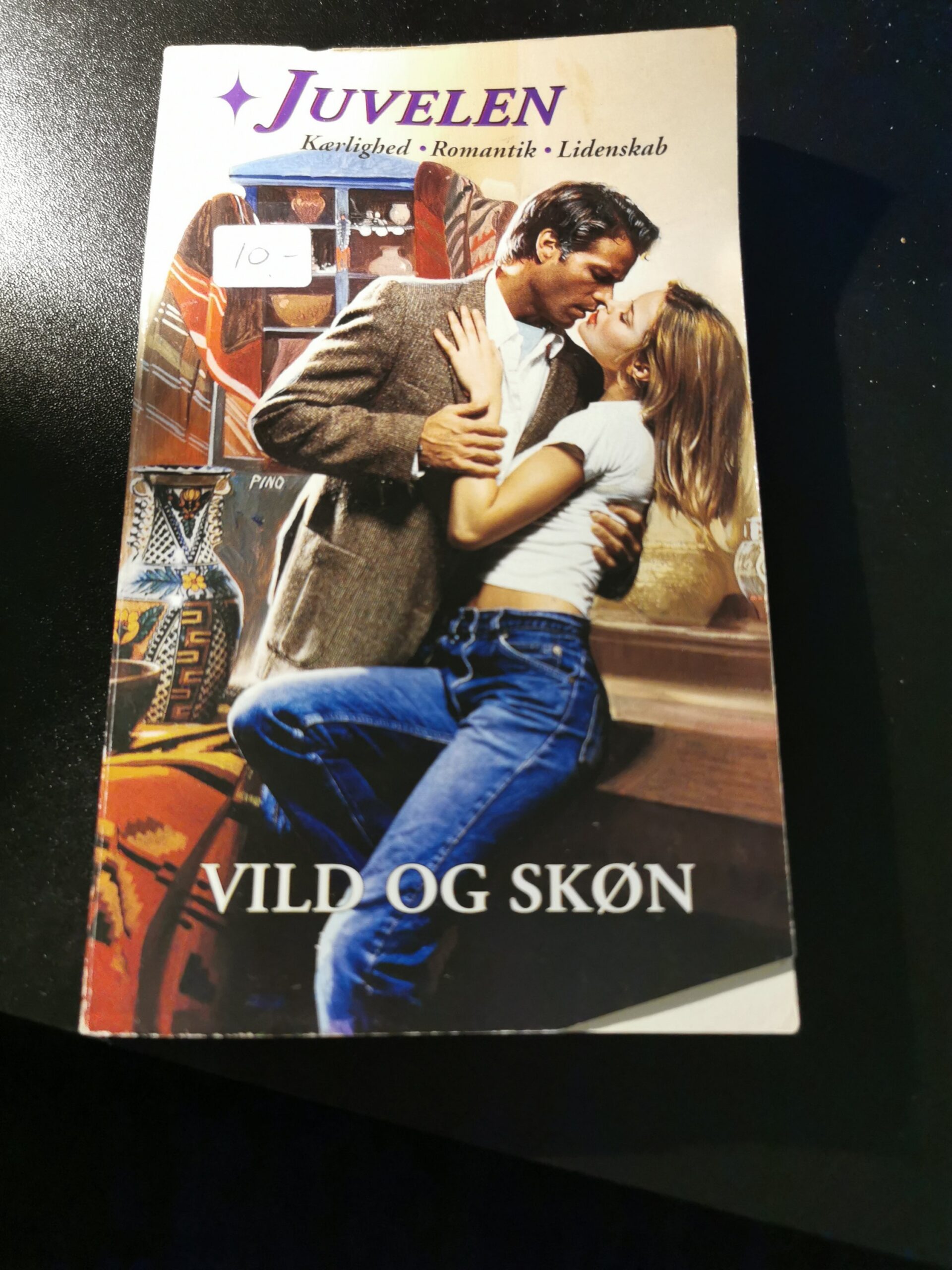 Juvelen, Vold og skøn, Samantha Beckett, Egmont Tempo A/S, Nr. 11