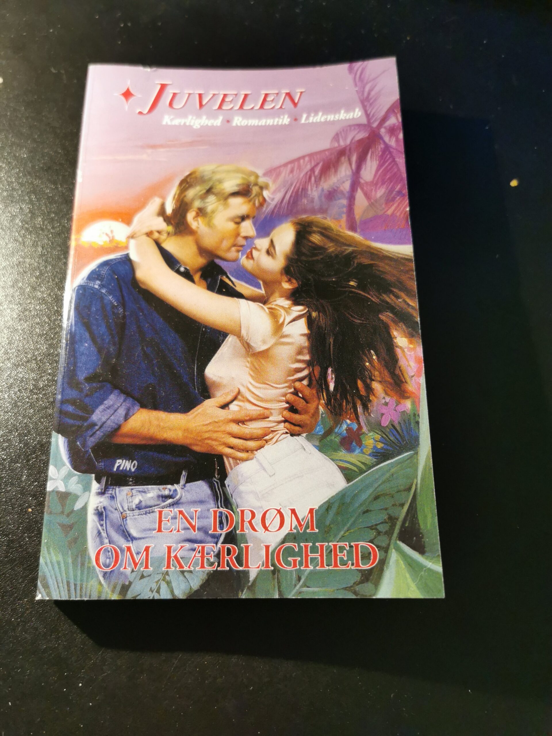 Juvelen, En drøm om kærlighed, Joan Darling, Egmont Tempo A/S, Nr. 29