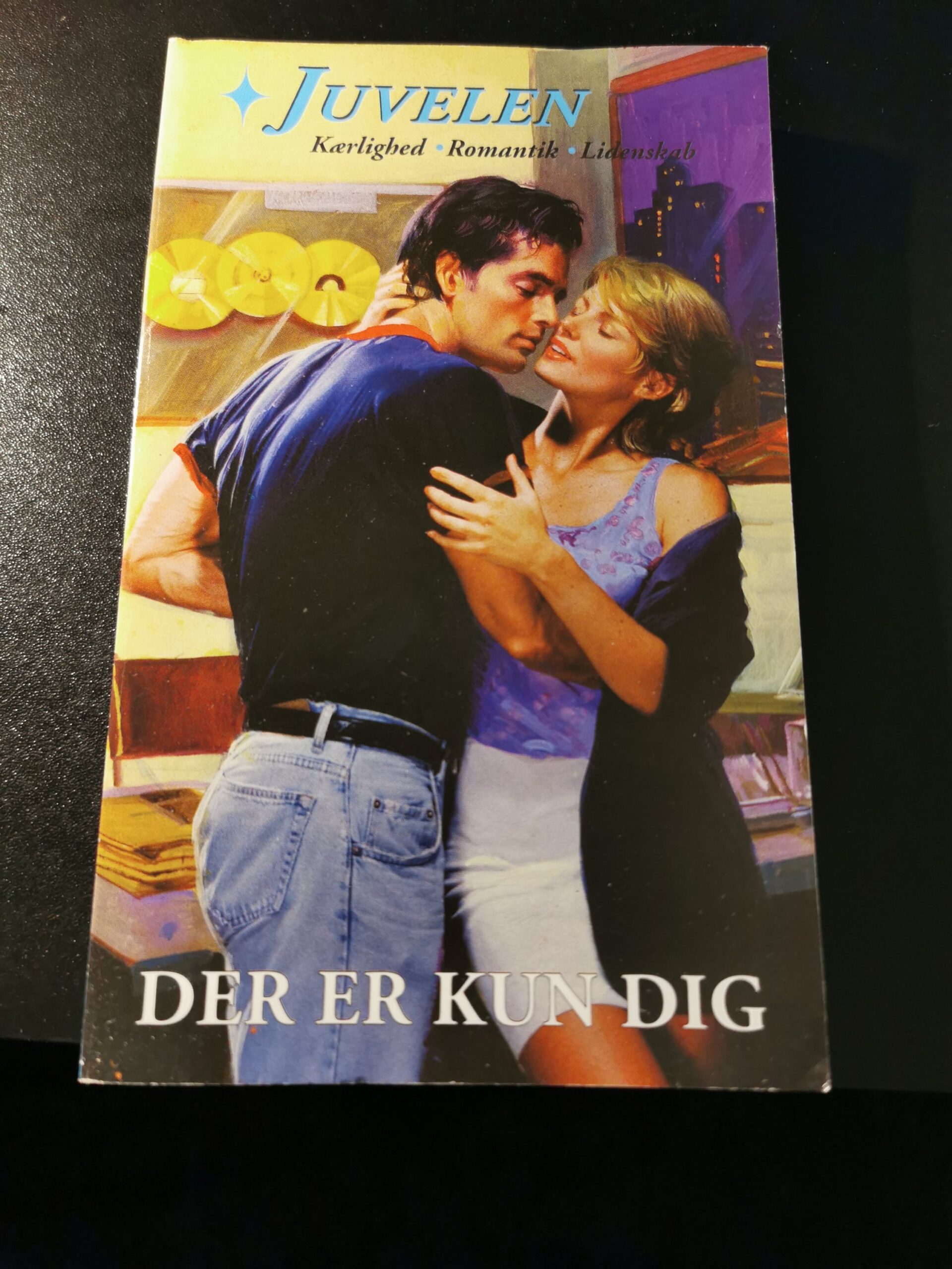 Juvelen, Der er kun dig, Caitlin Clark, Egmont Tempo A/S, Nr. 22