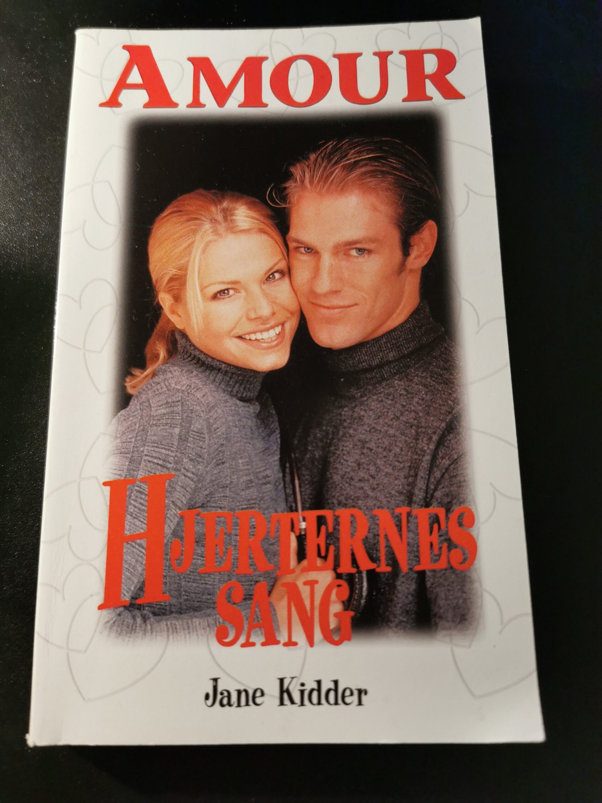 Hjerternes sang, Jane Kidder, Amour